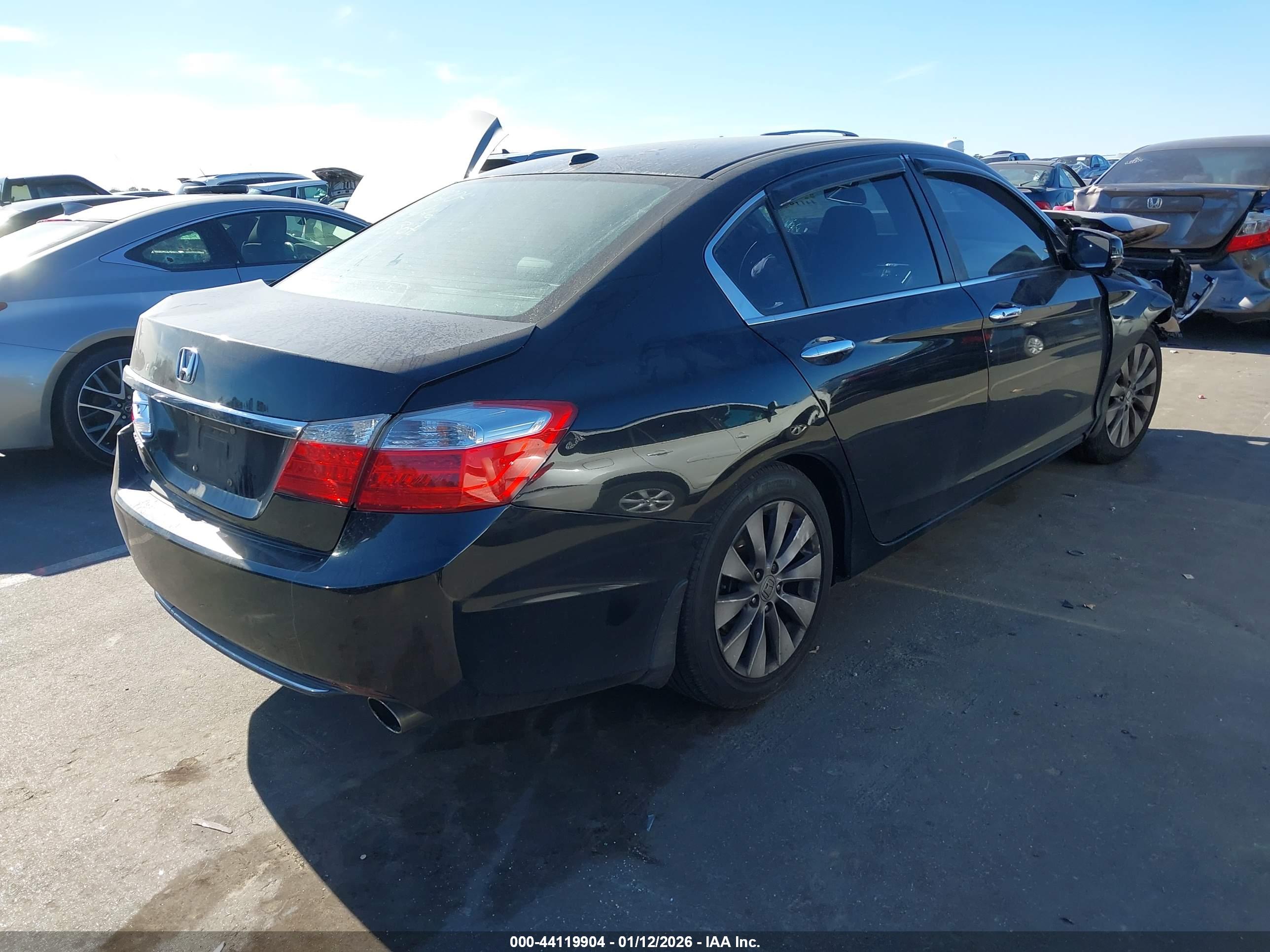 HONDA ACCORD image 4