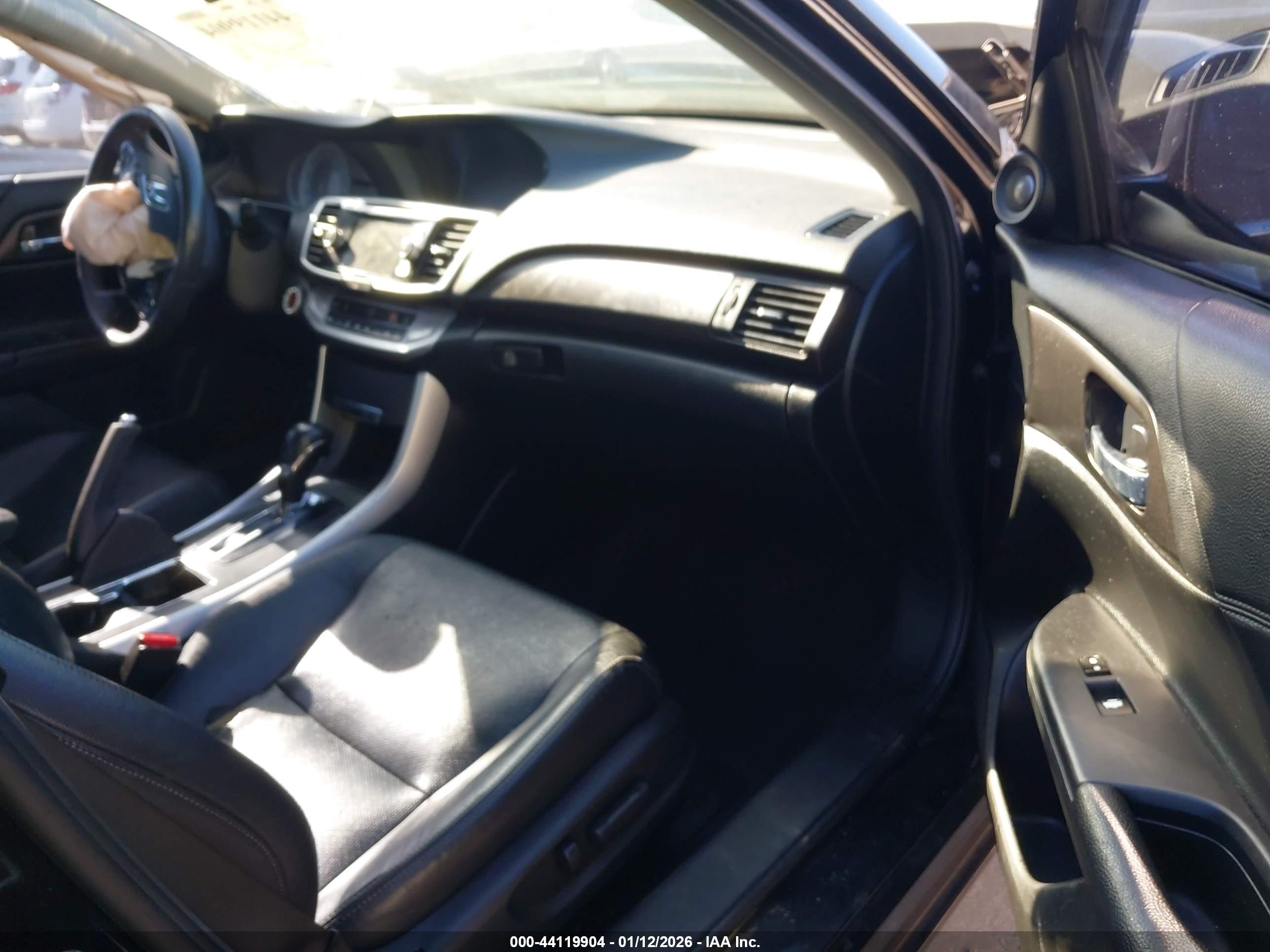 HONDA ACCORD image 5