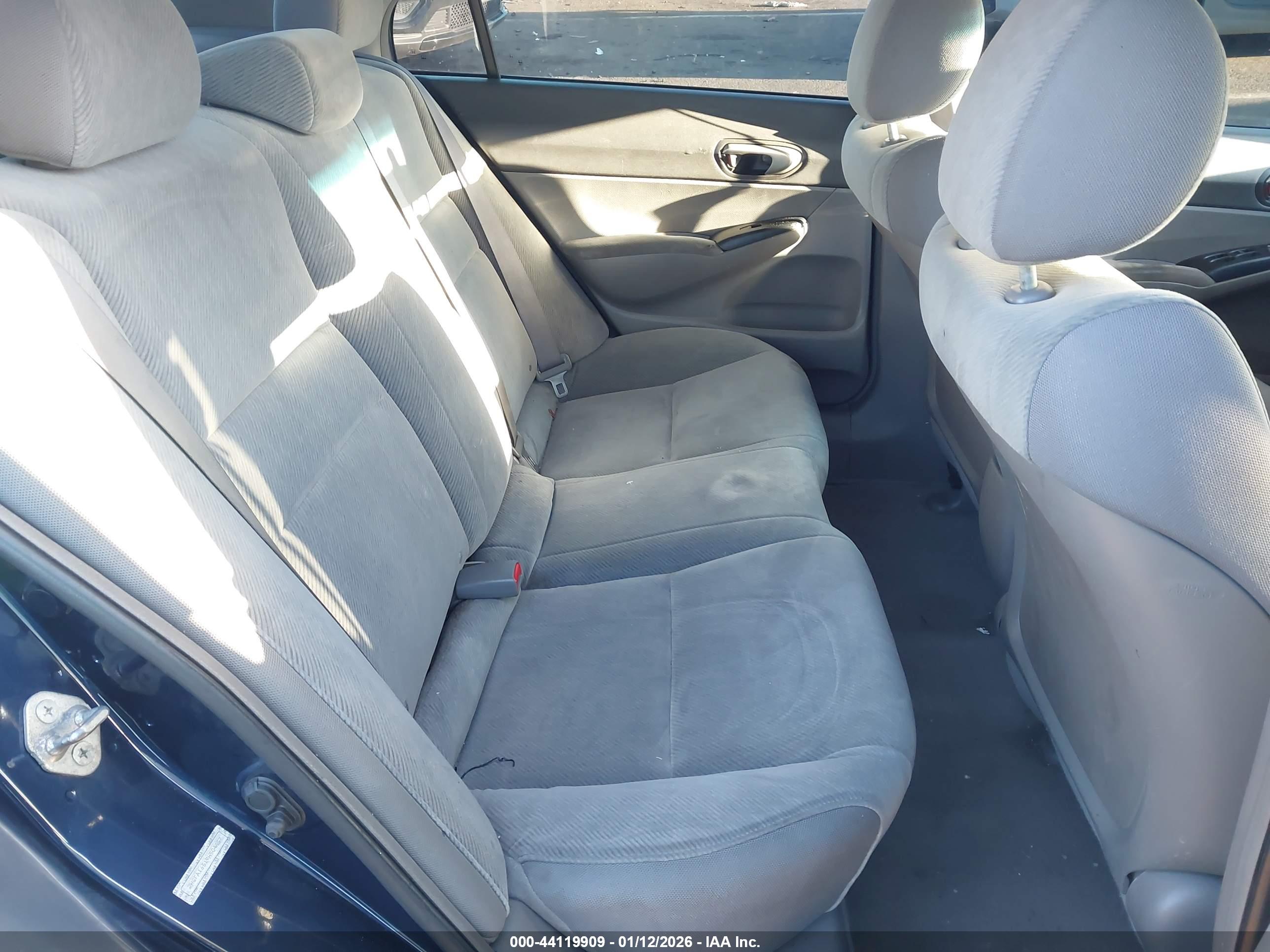 HONDA CIVIC image 8