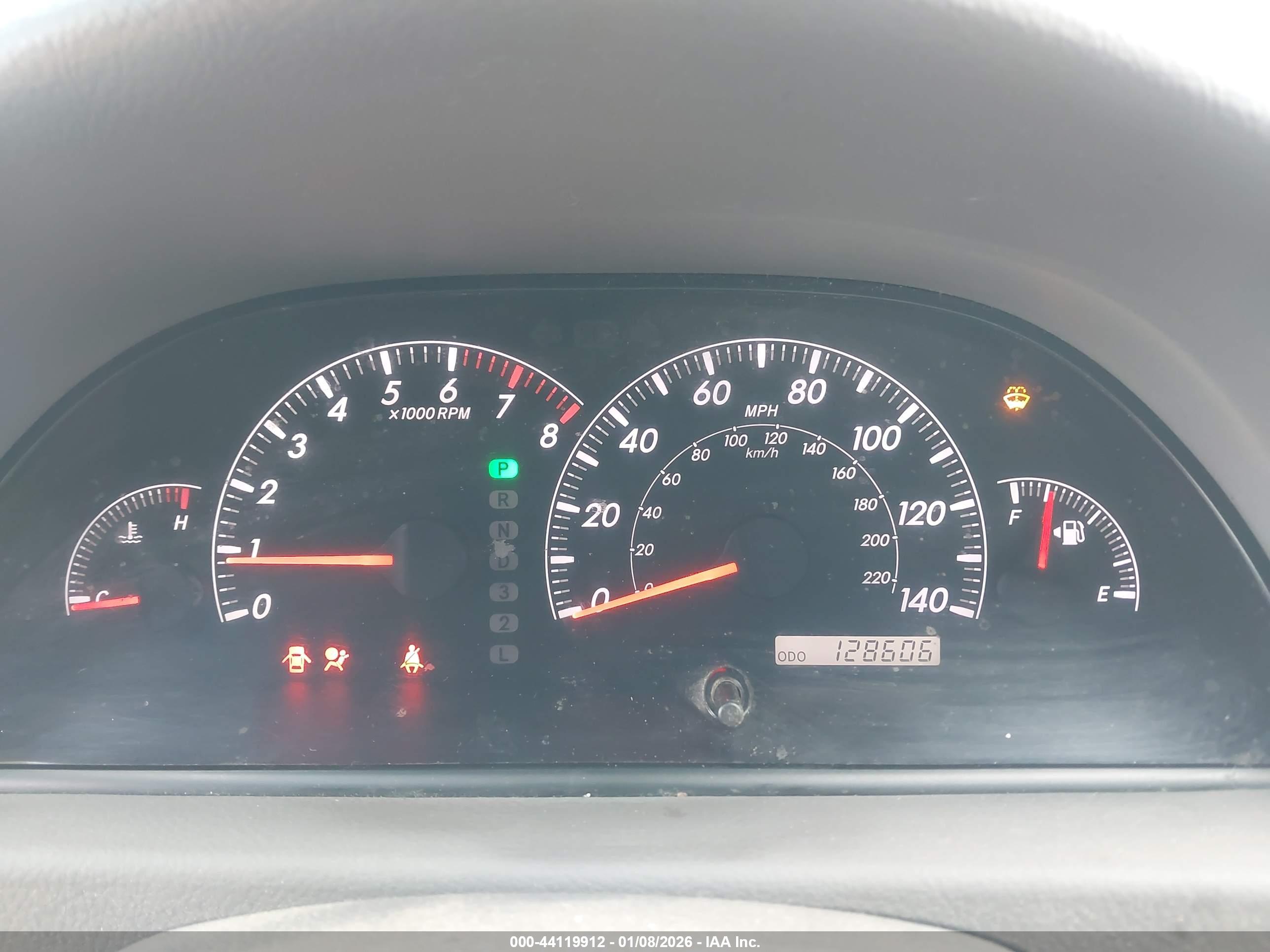 TOYOTA CAMRY image 7