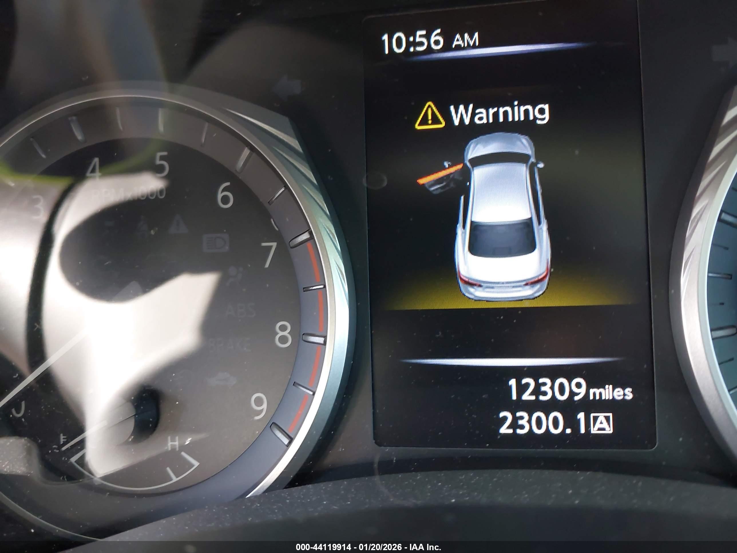 INFINITI Q50 image 7