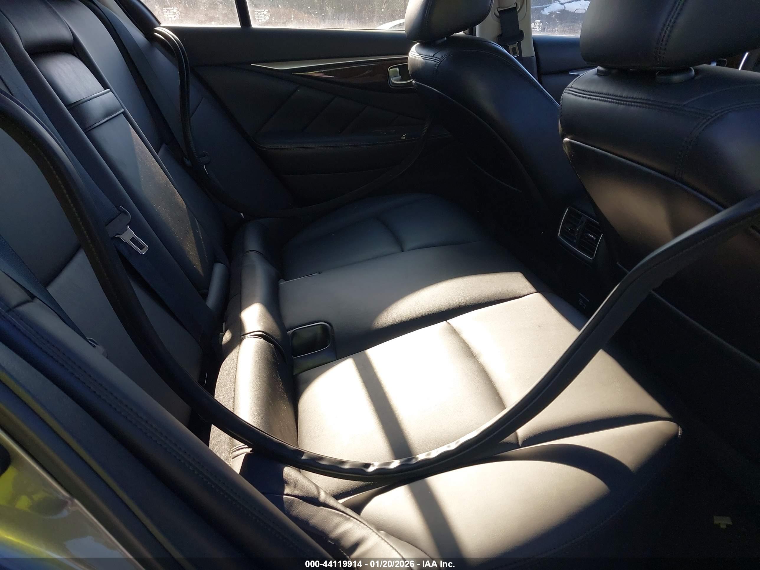 INFINITI Q50 image 8
