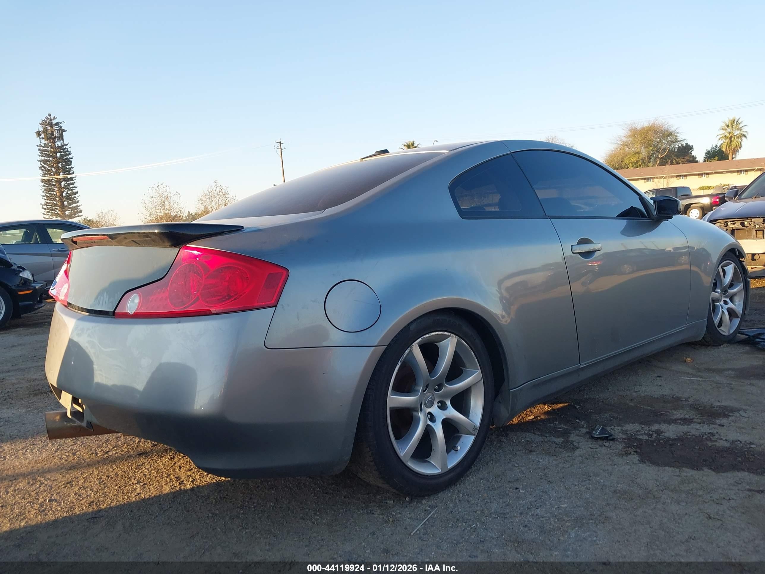 INFINITI G35 image 4