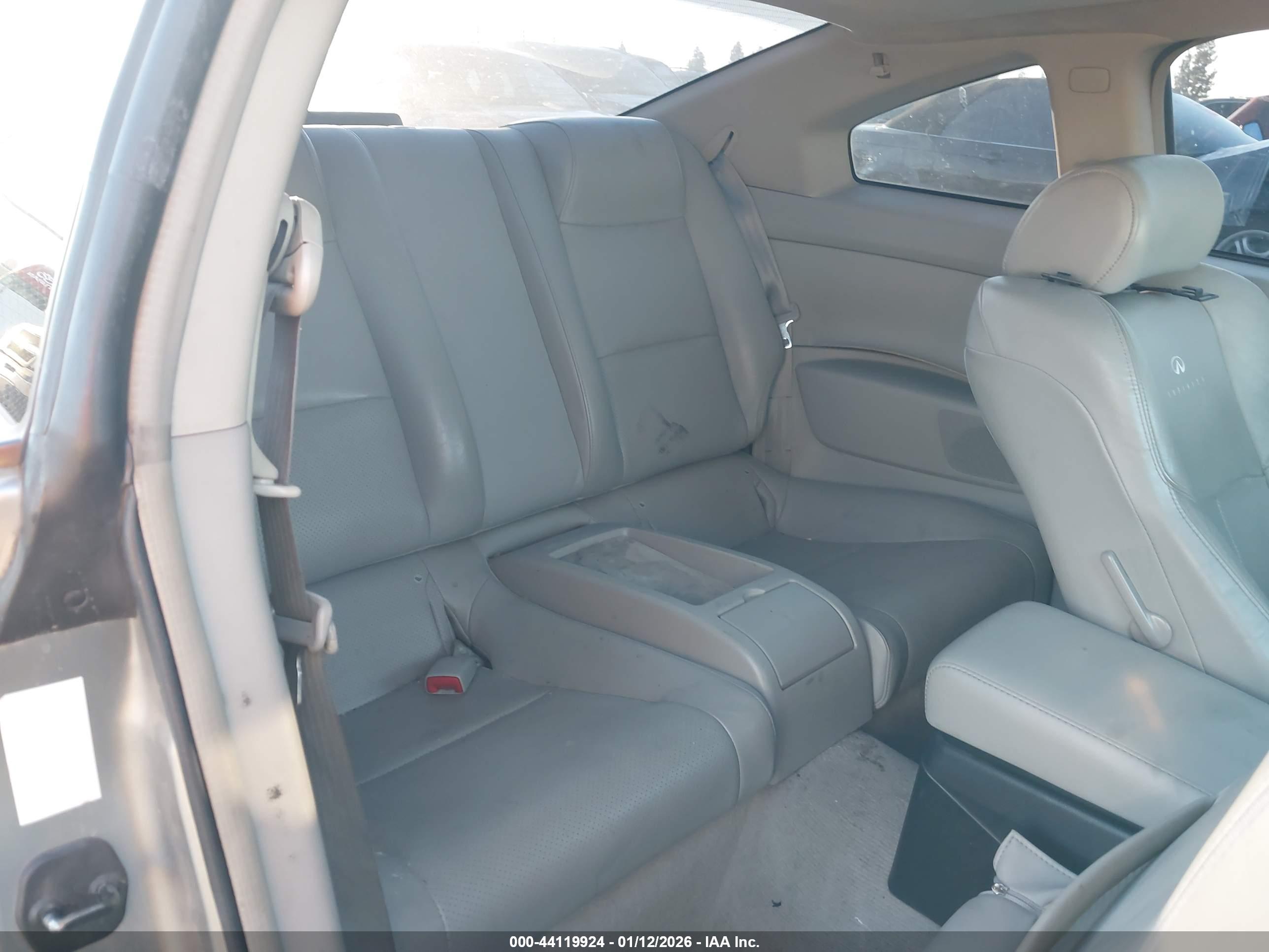 INFINITI G35 image 8