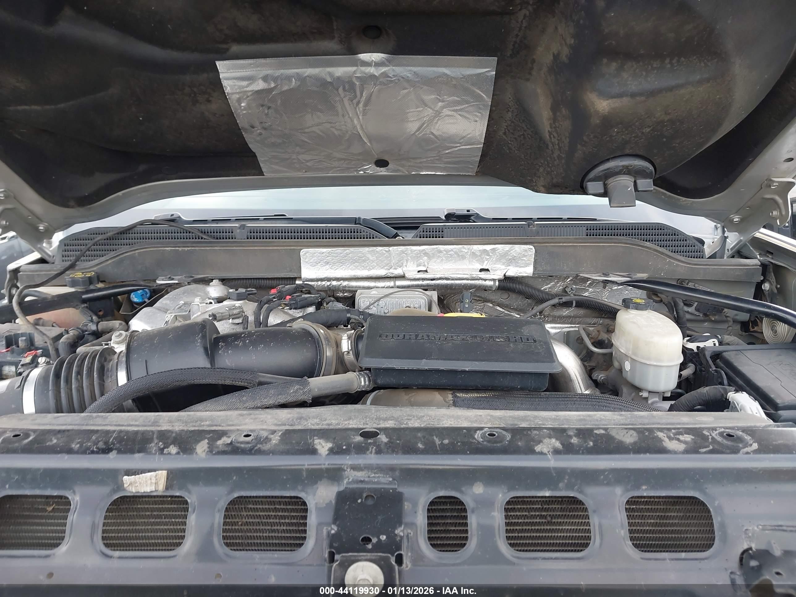 CHEVROLET SILVERADO image 10