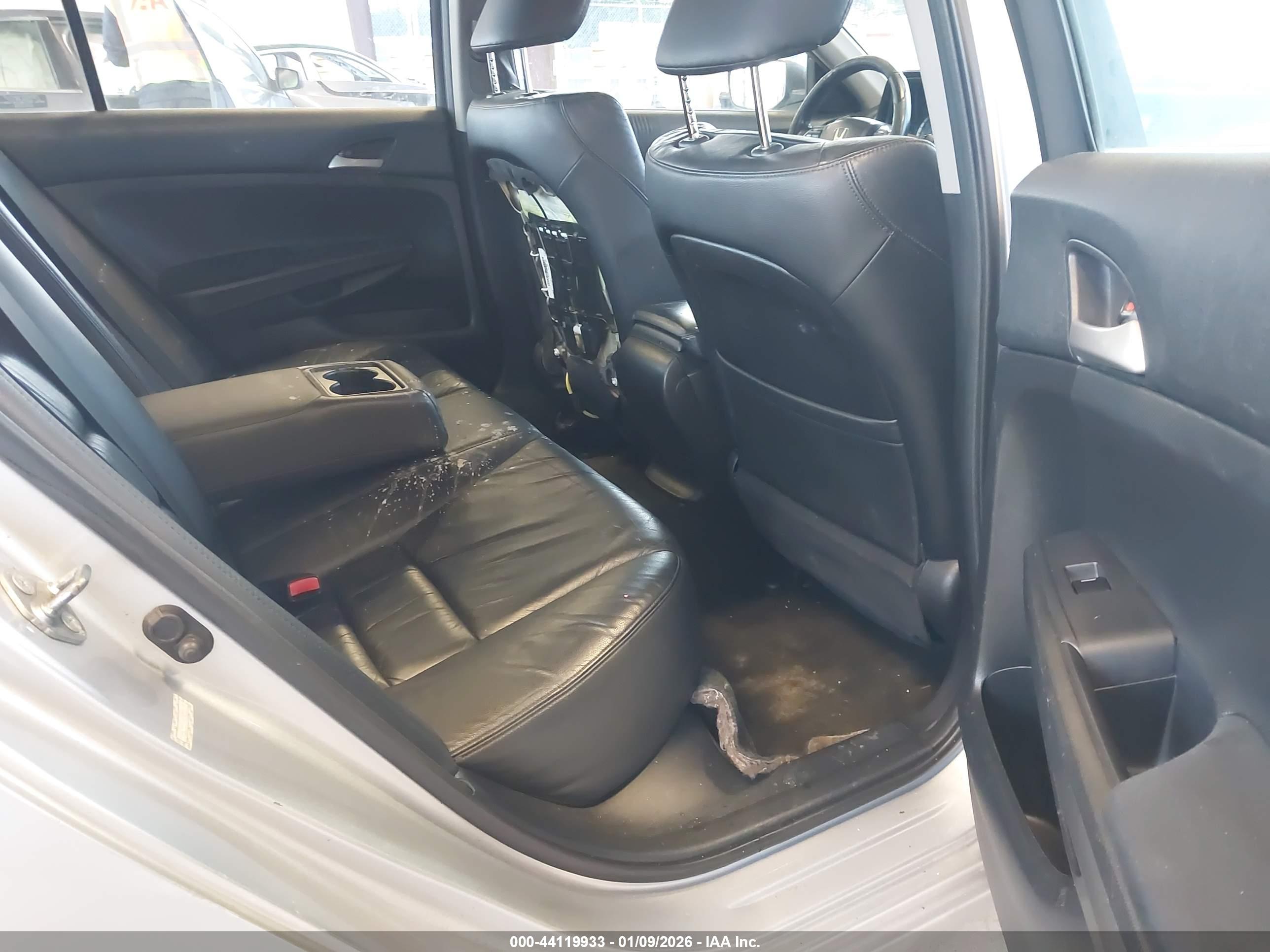 HONDA ACCORD image 8