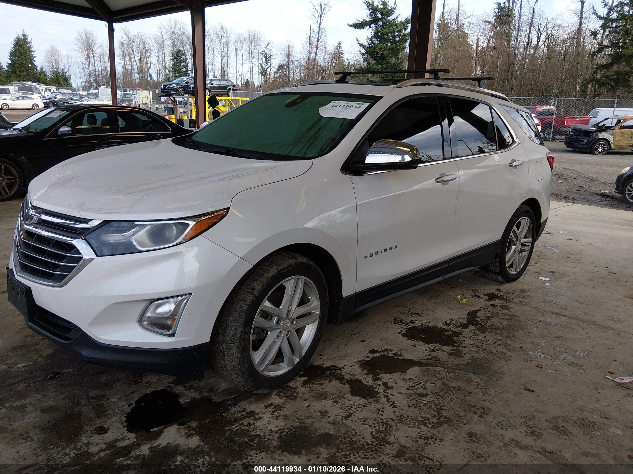 CHEVROLET EQUINOX image 2