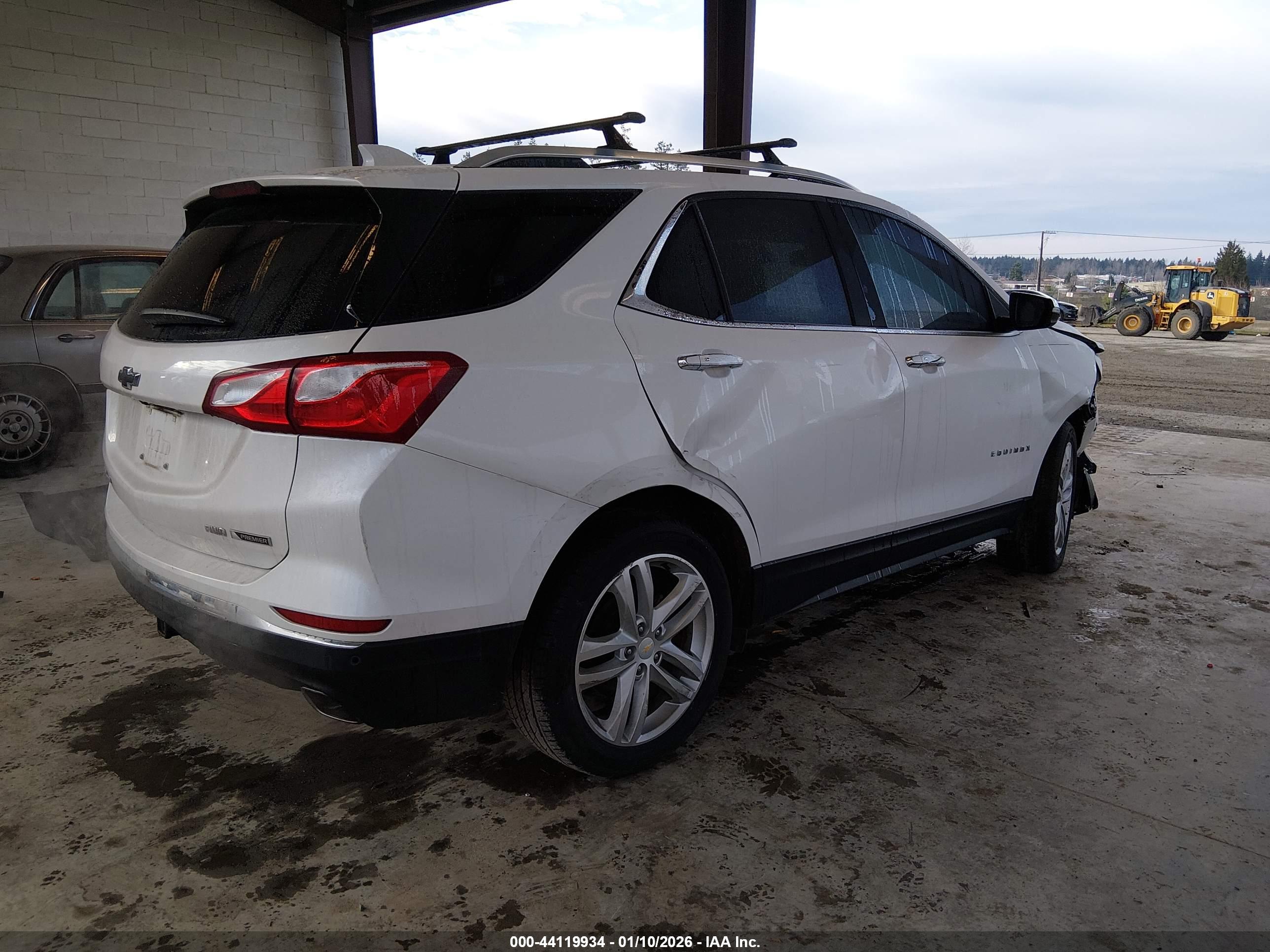 CHEVROLET EQUINOX image 4