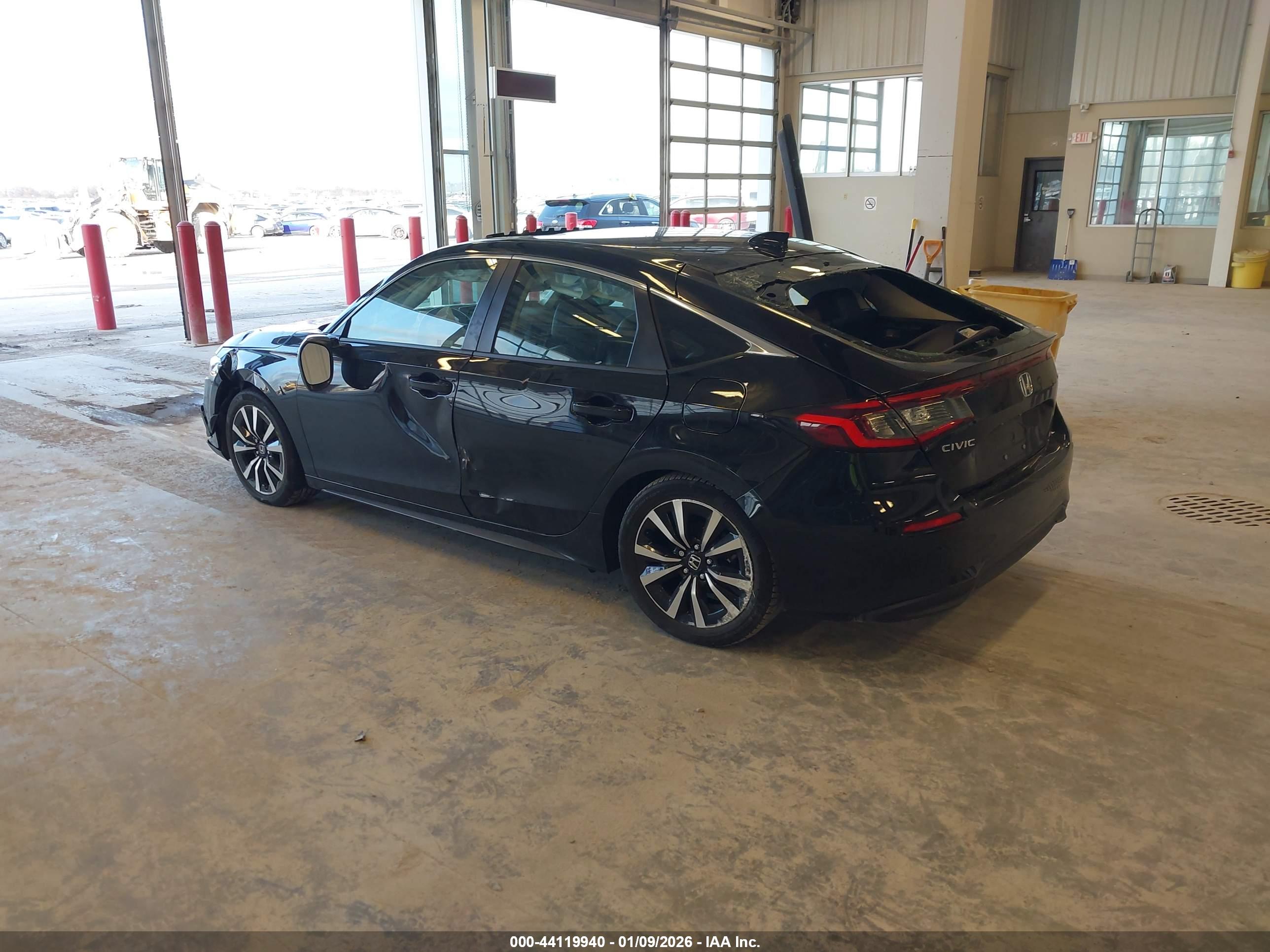 HONDA CIVIC image 3