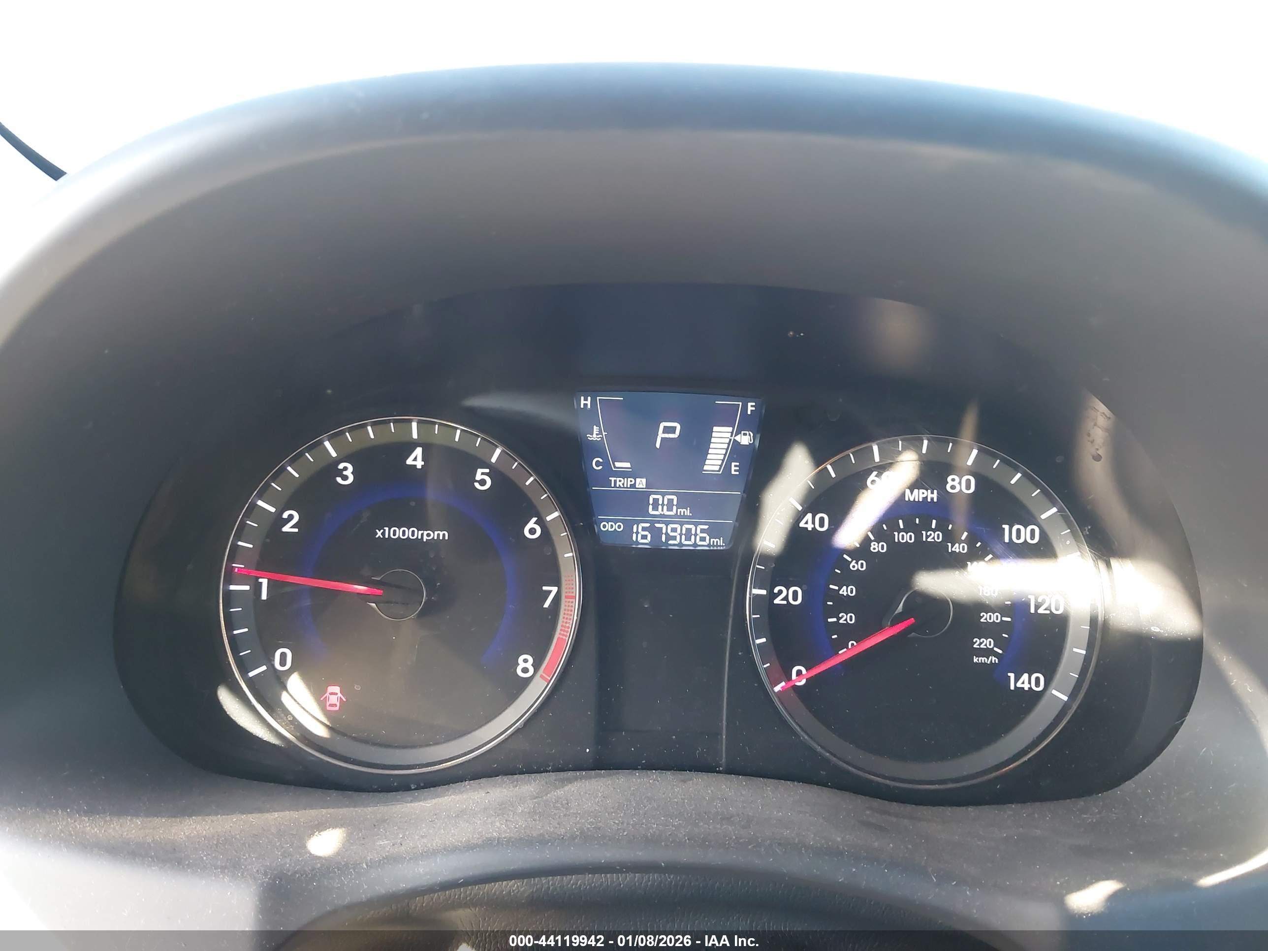 HYUNDAI ACCENT image 7