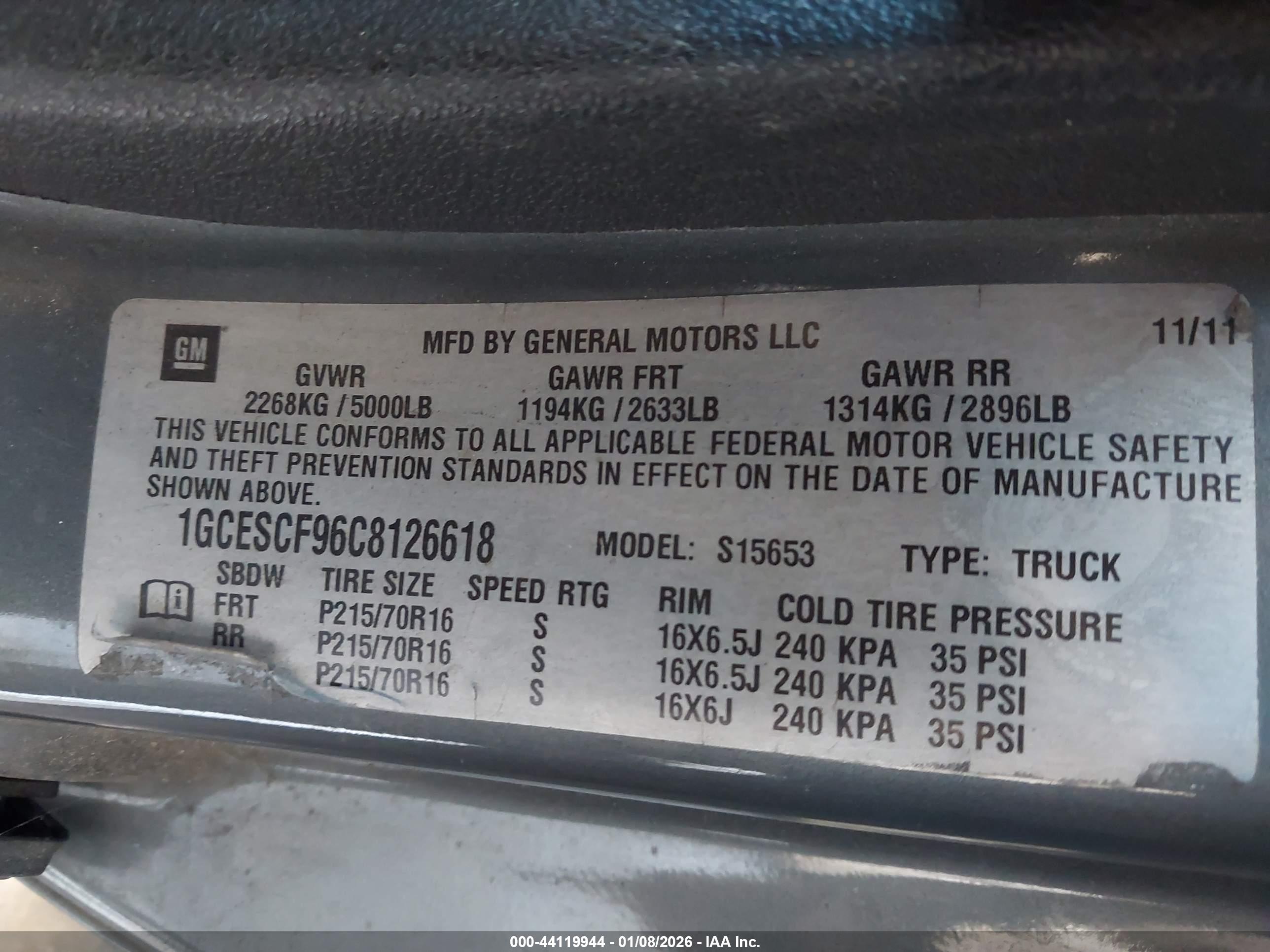 CHEVROLET COLORADO image 9