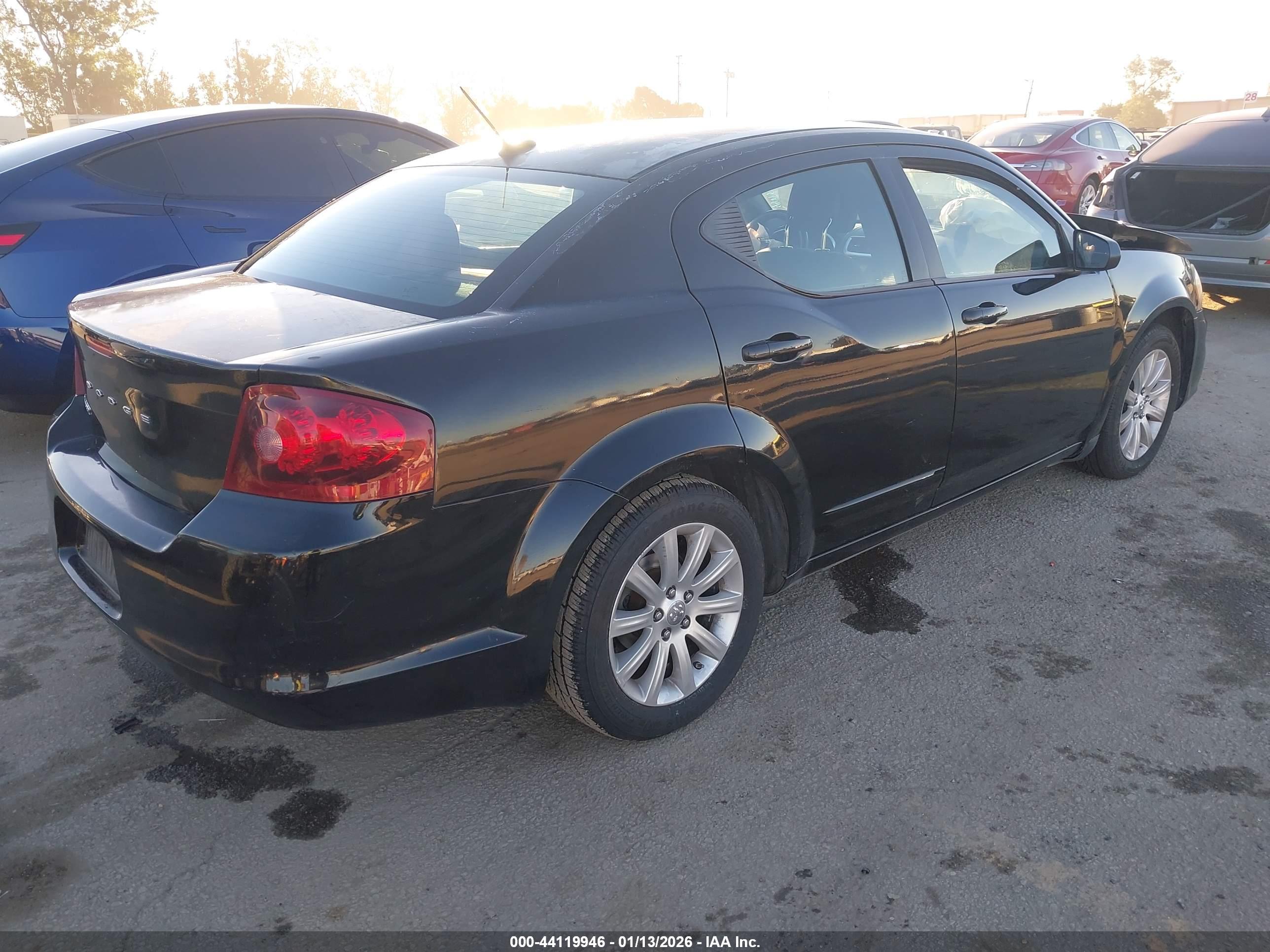 DODGE AVENGER image 4