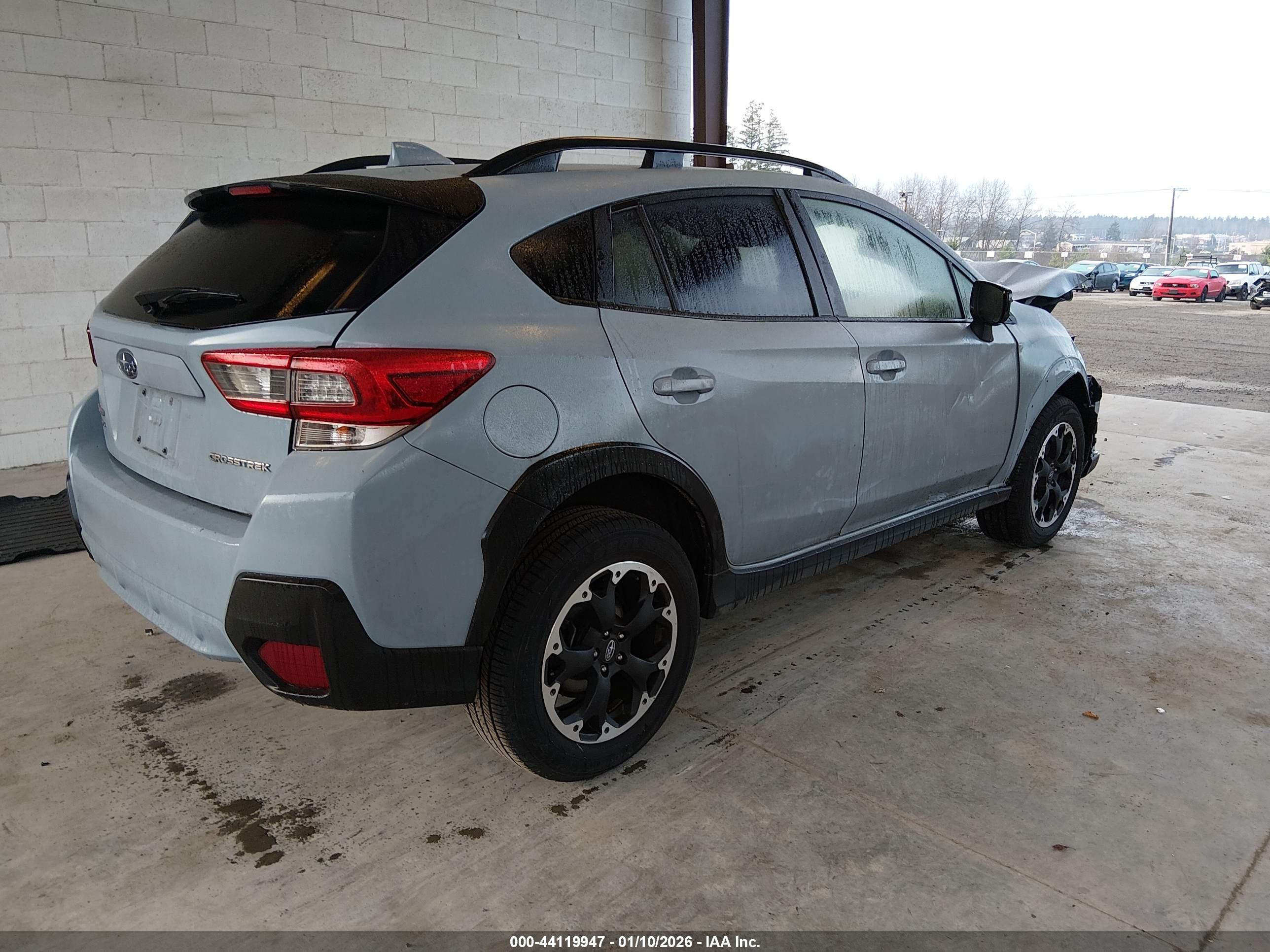 SUBARU CROSSTREK image 4
