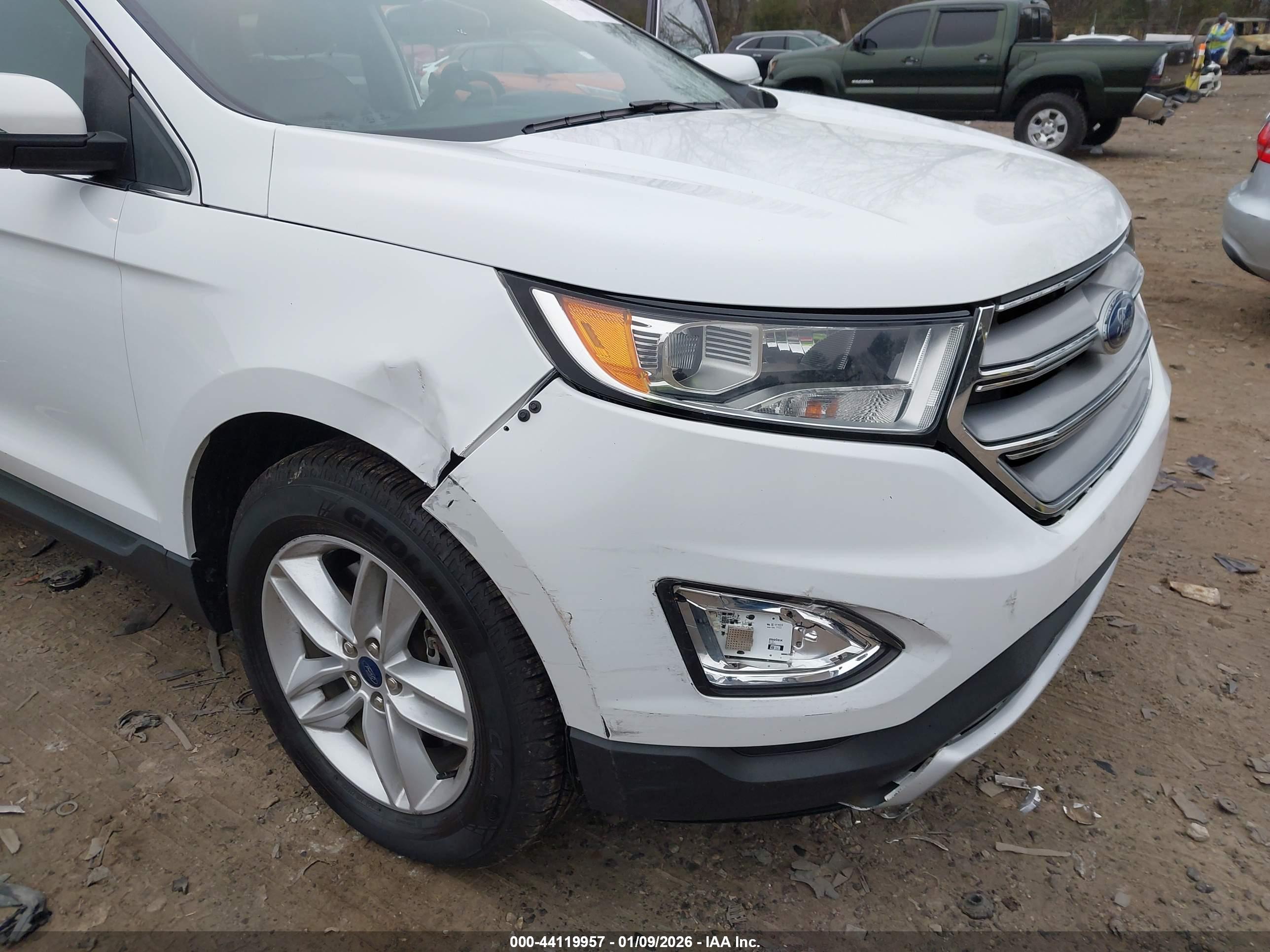 FORD EDGE image 6
