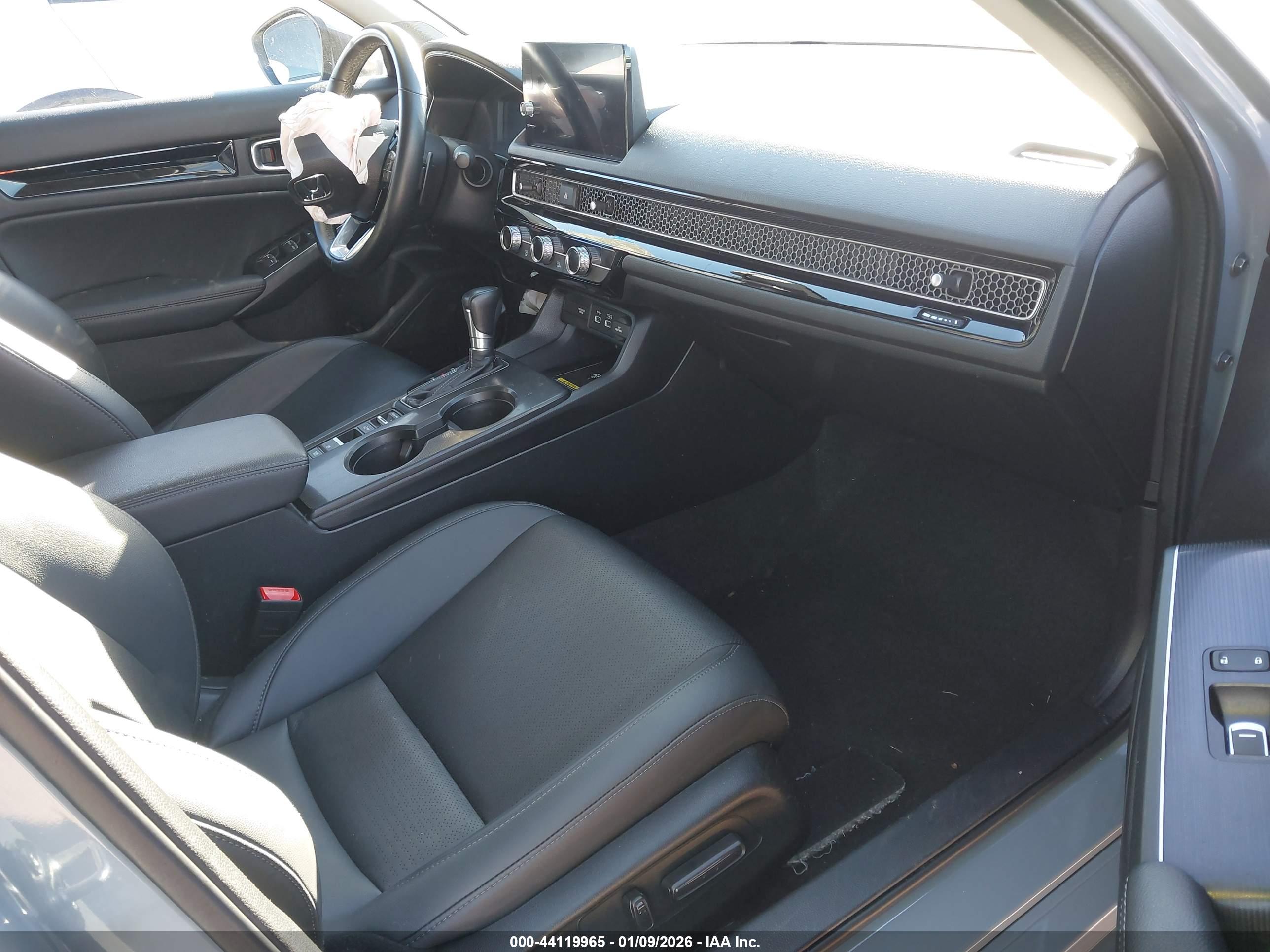 HONDA CIVIC image 5