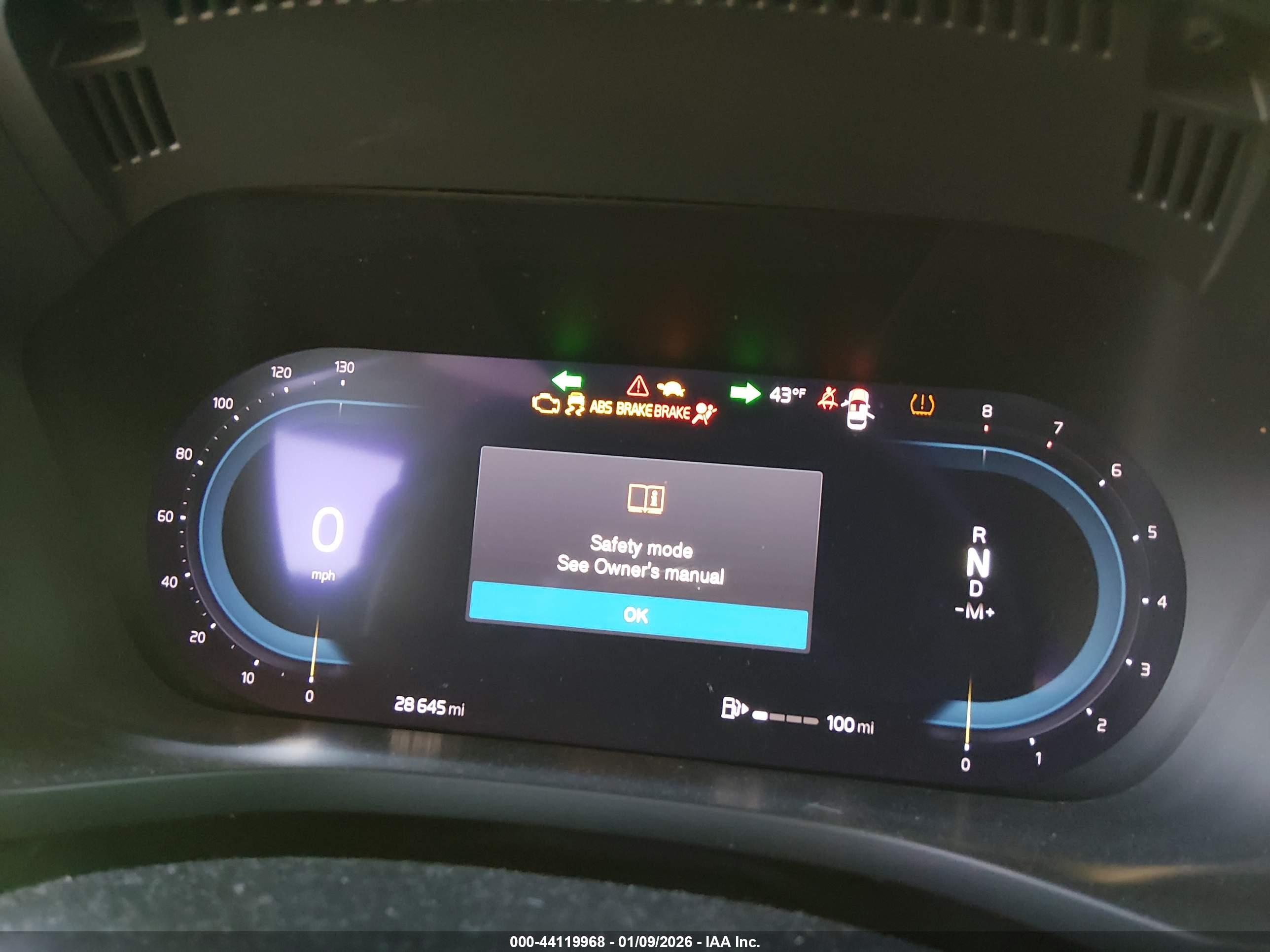 VOLVO XC60 image 7