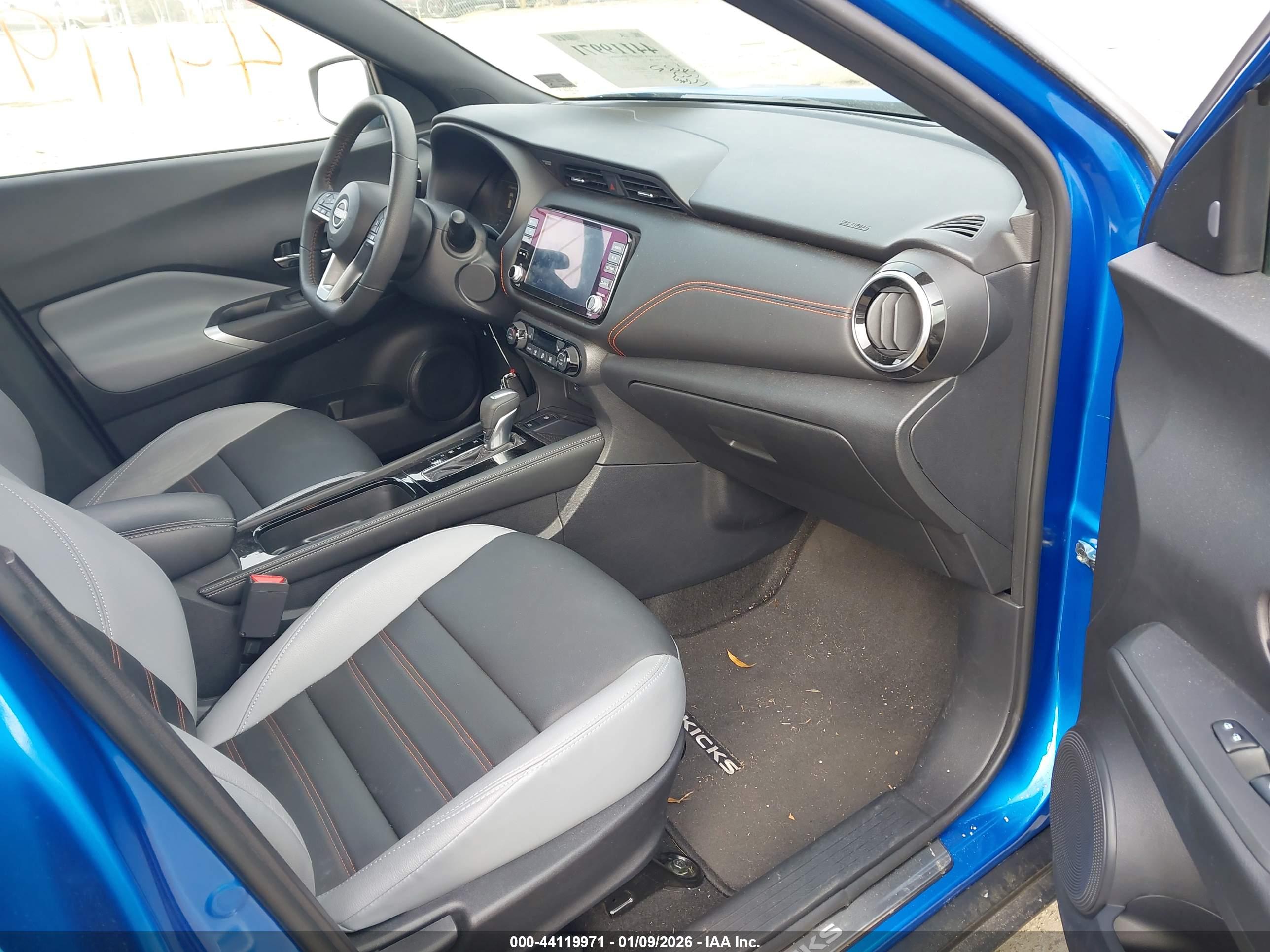 NISSAN KICKS image 5