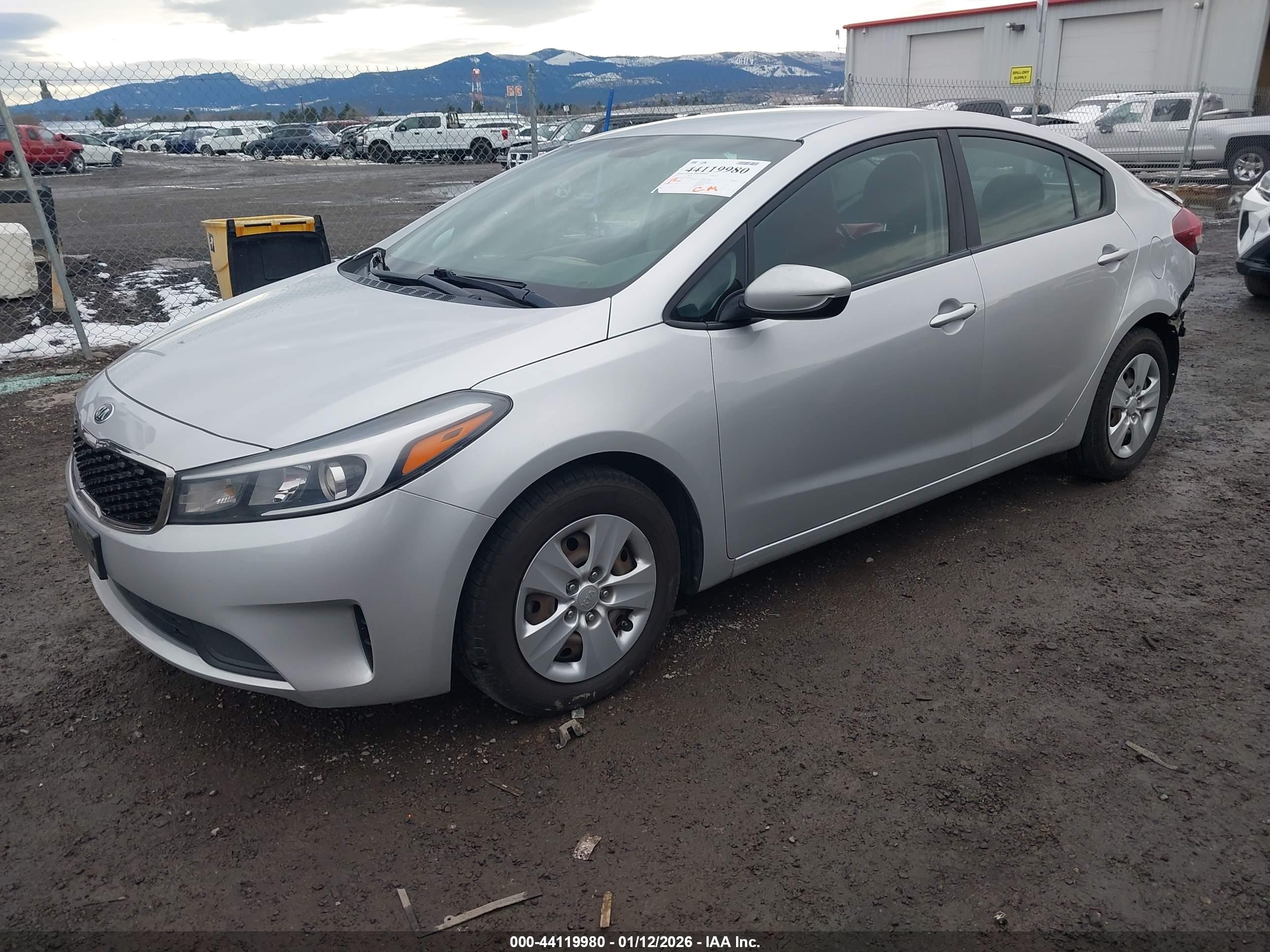 KIA FORTE image 2