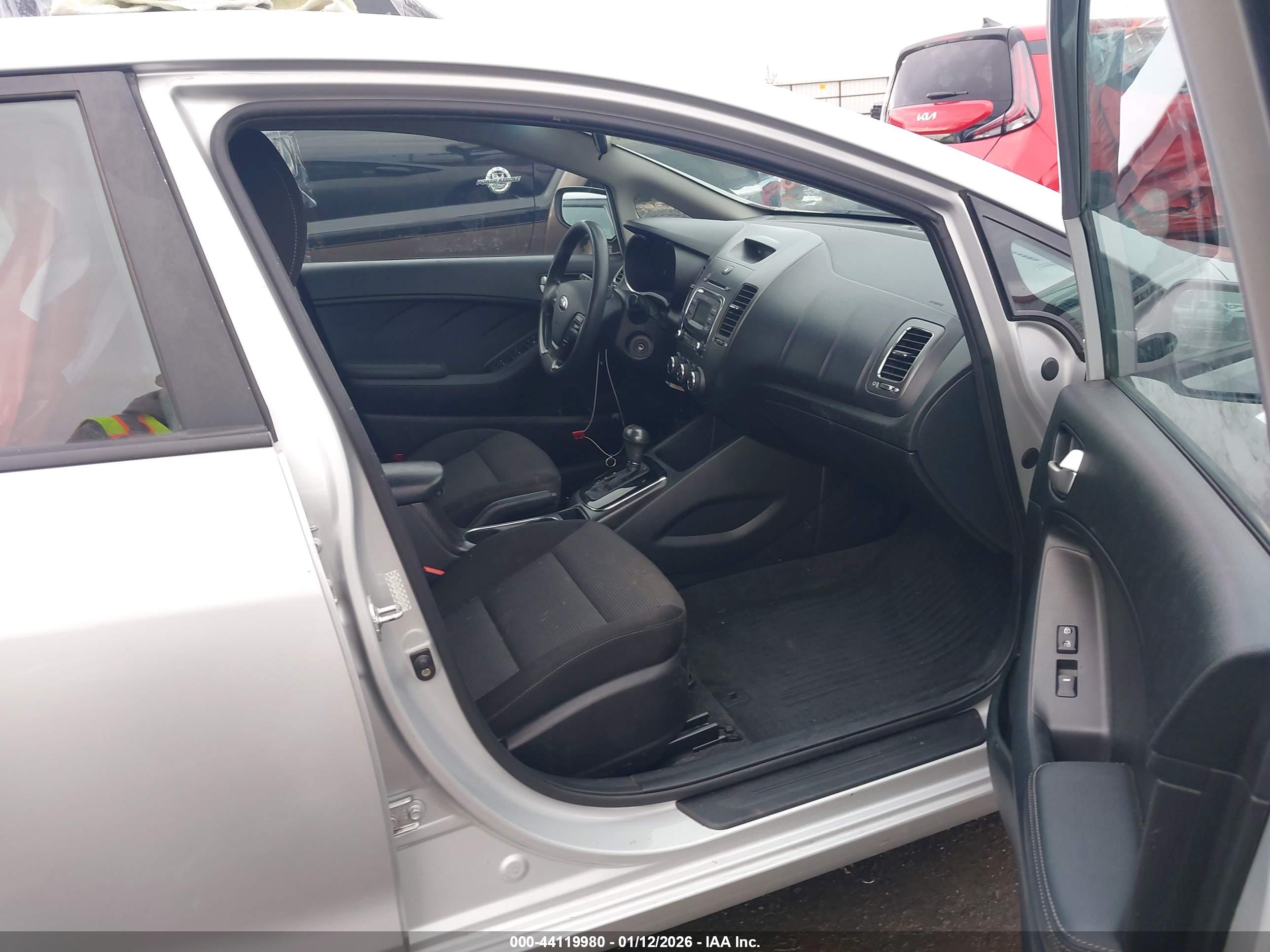KIA FORTE image 5