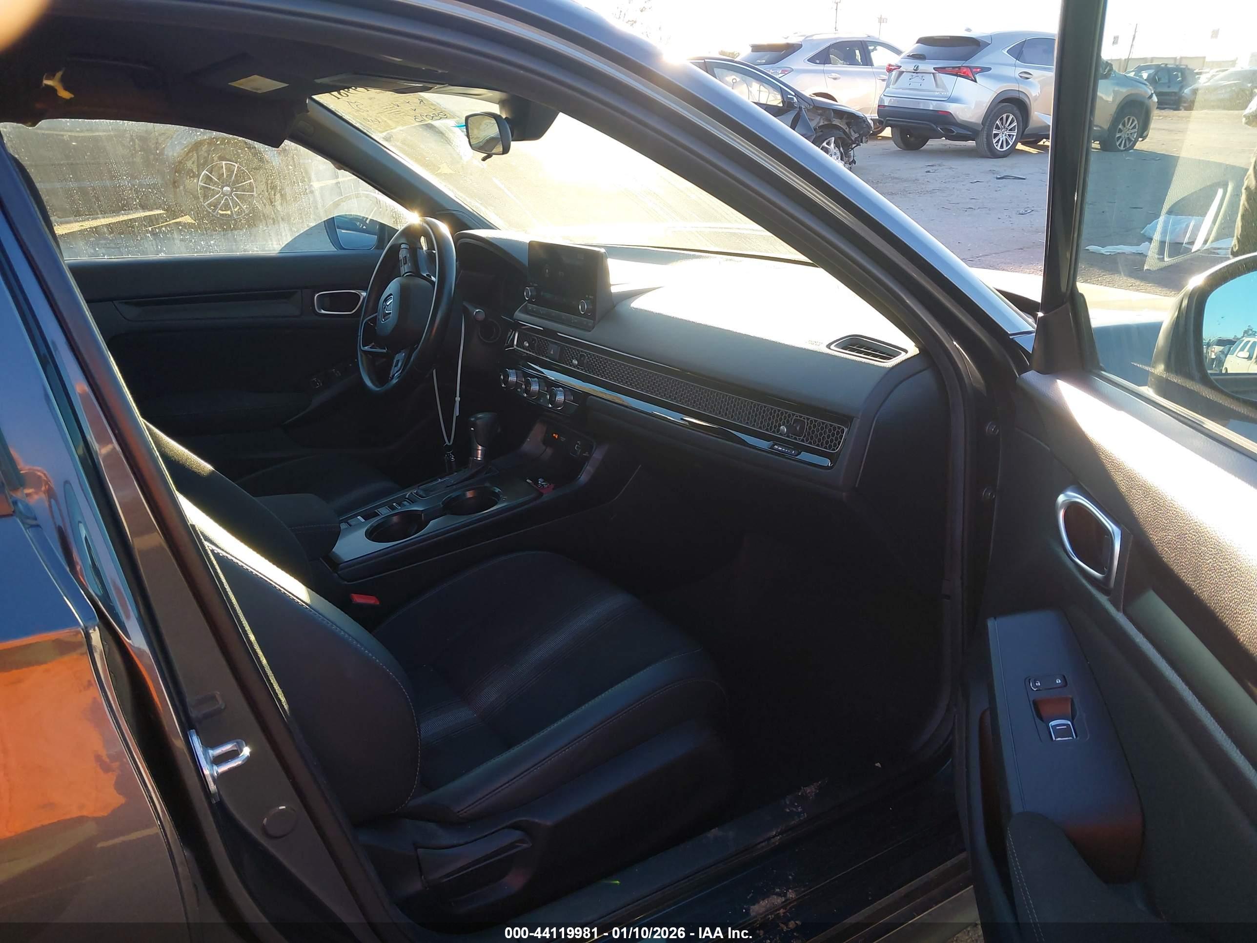 HONDA CIVIC image 5
