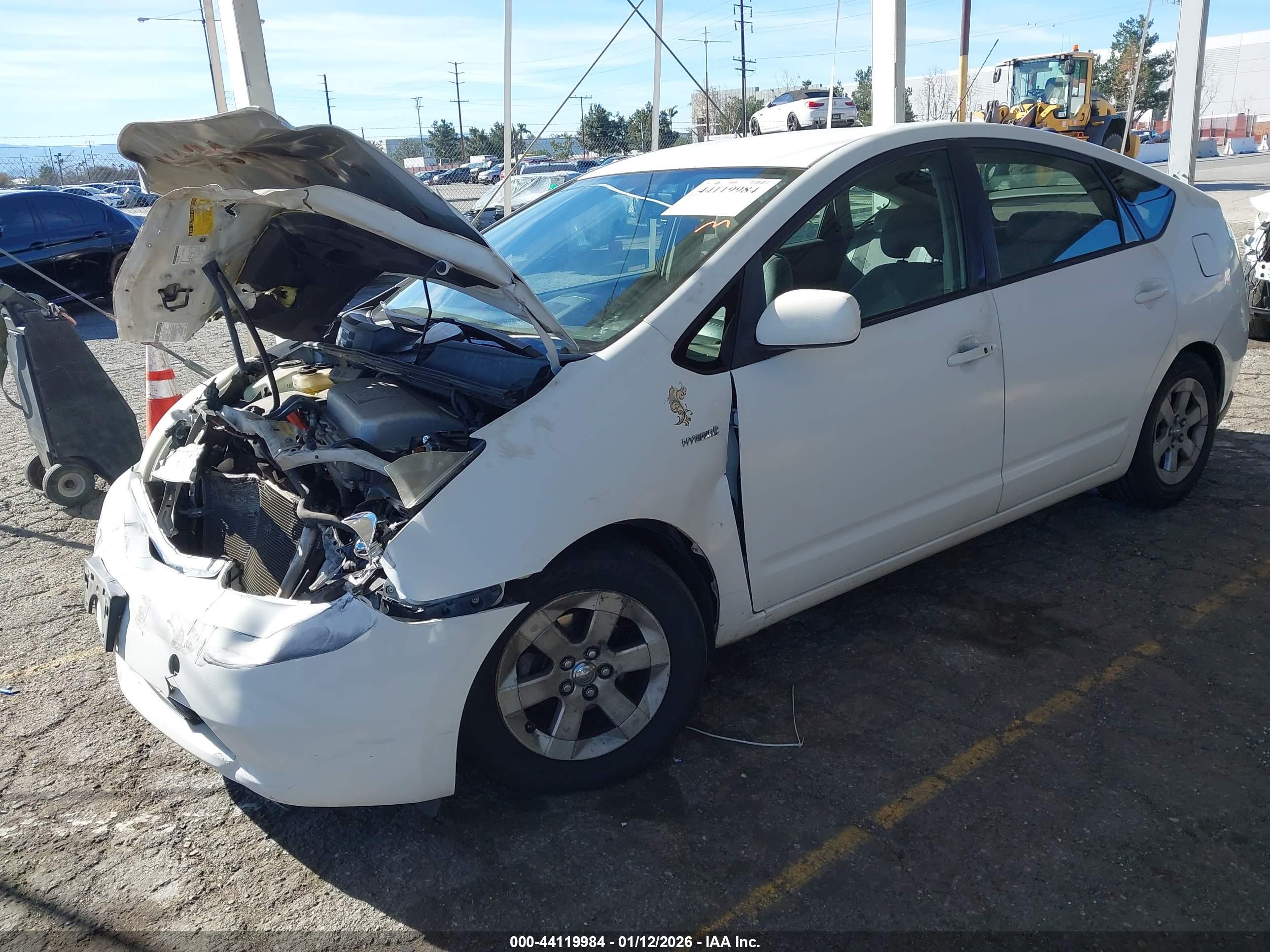 TOYOTA PRIUS image 2