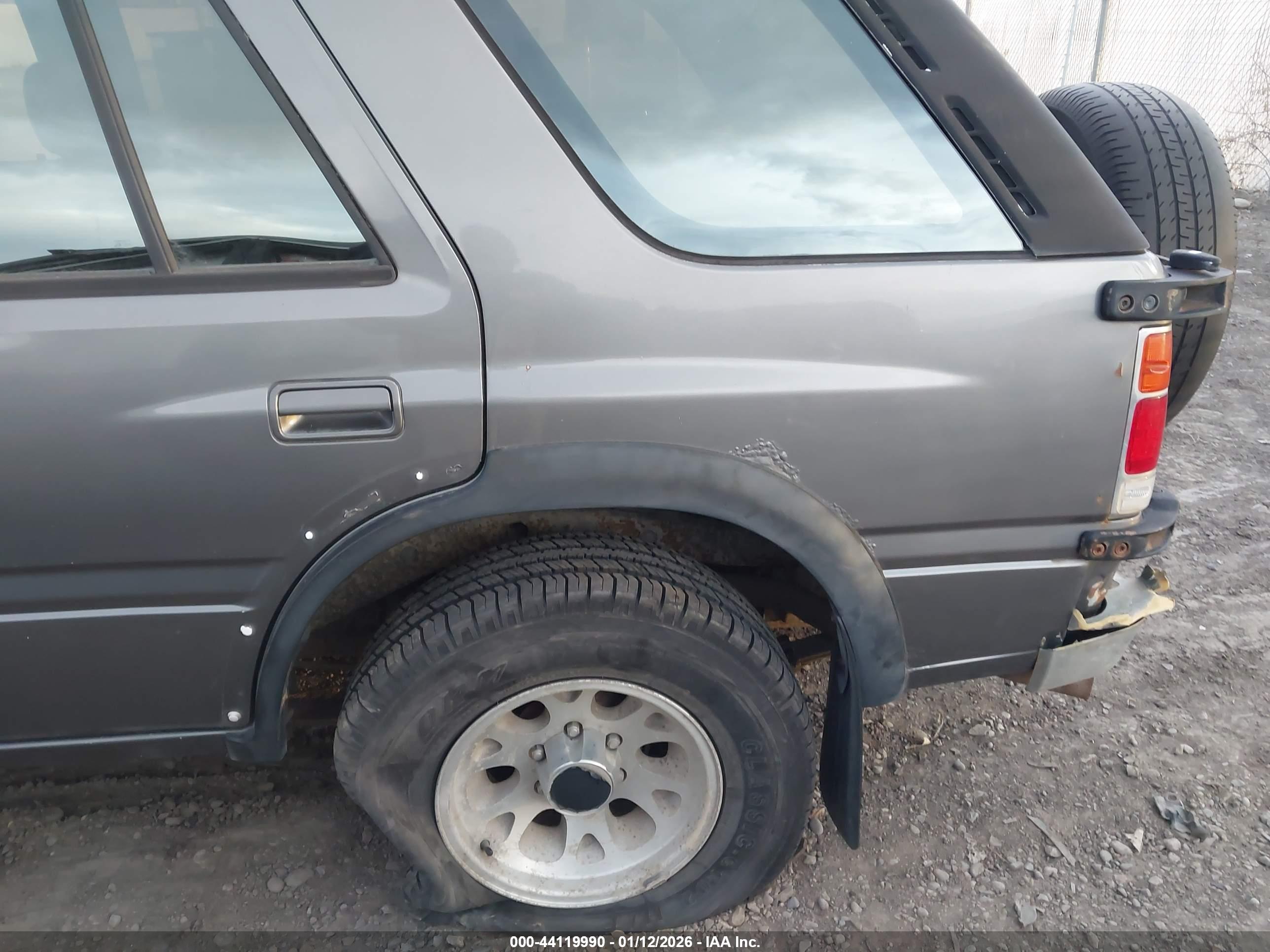 HONDA PASSPORT image 6