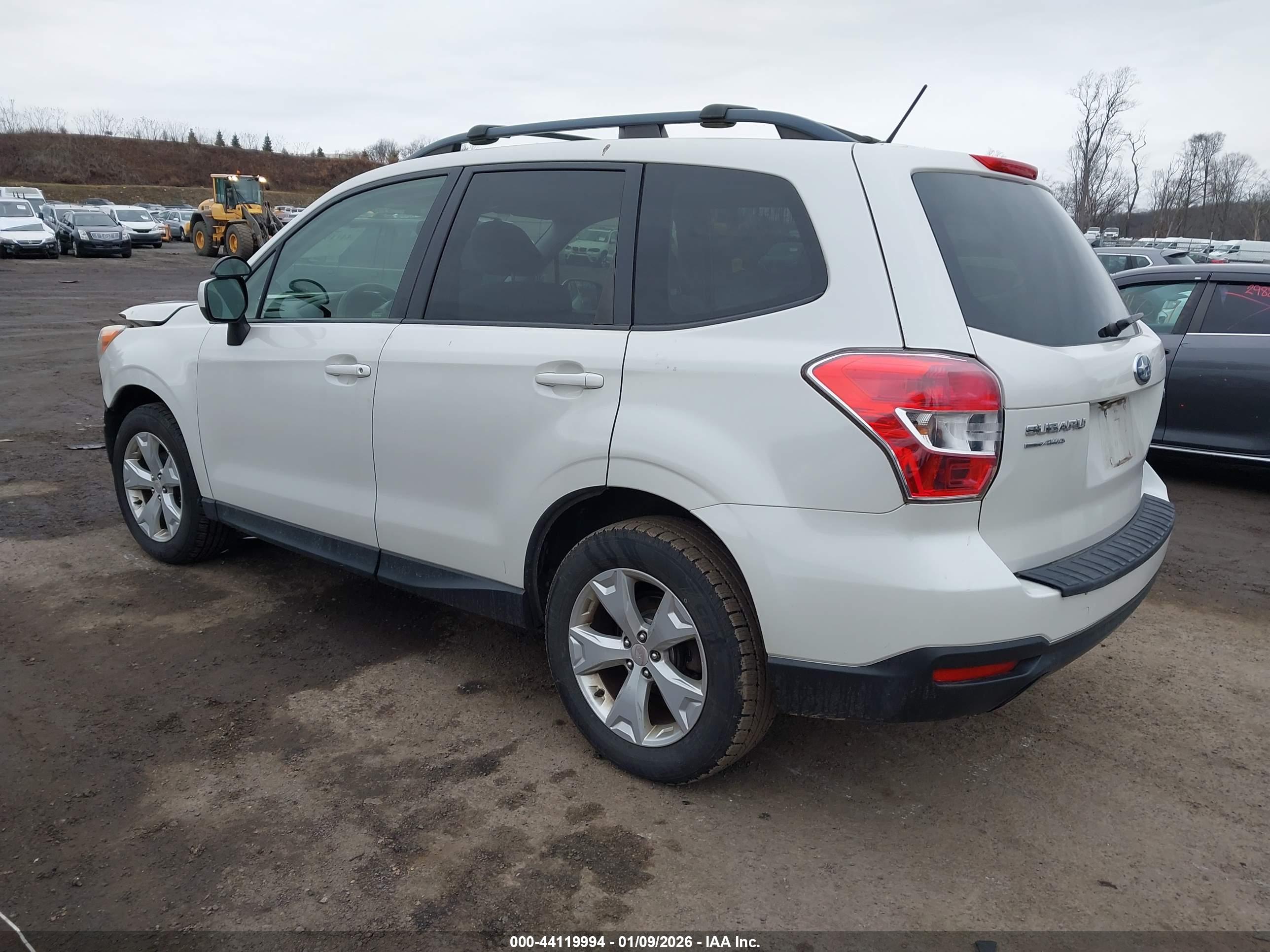 SUBARU FORESTER image 3