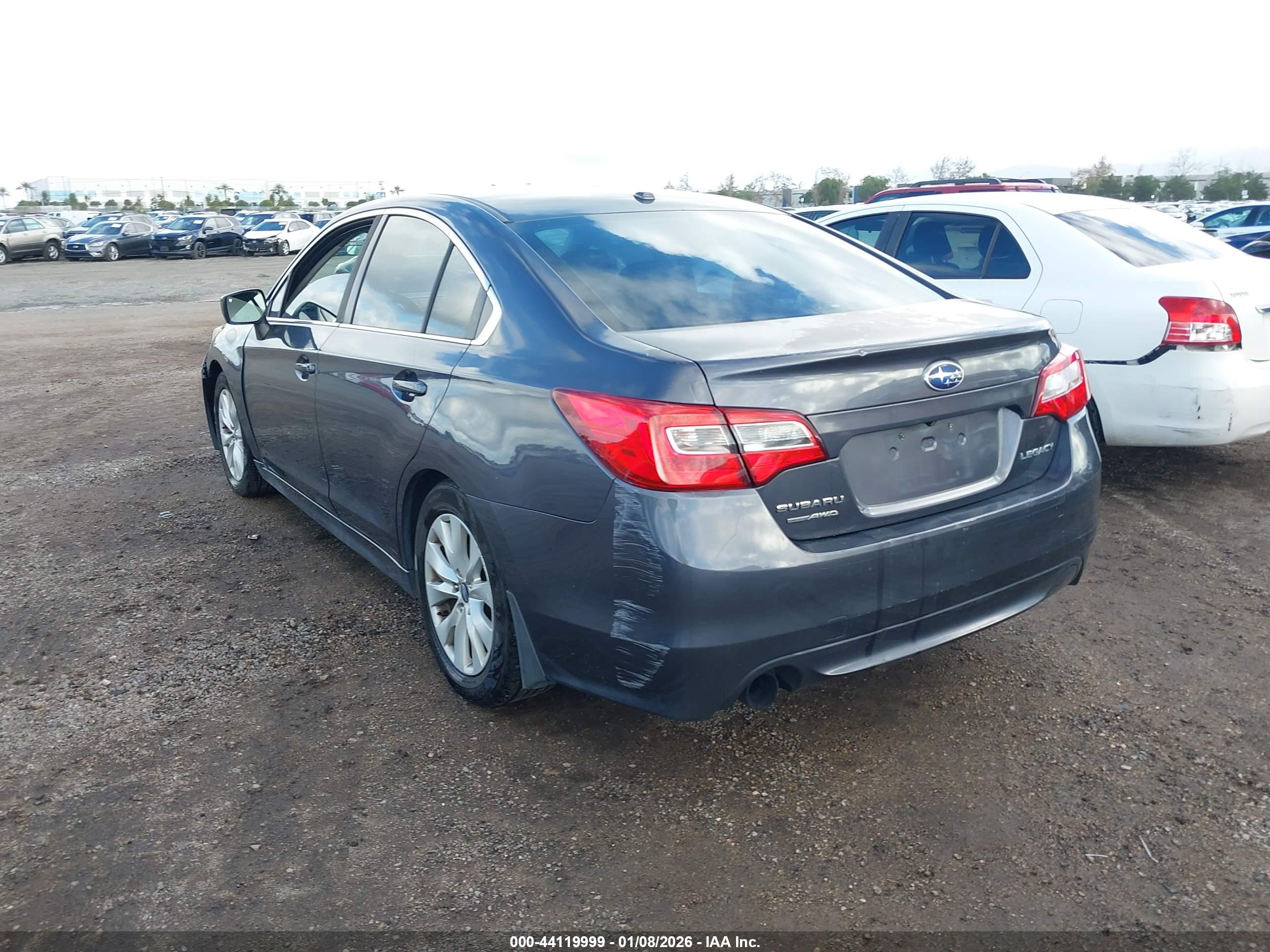 SUBARU LEGACY image 3