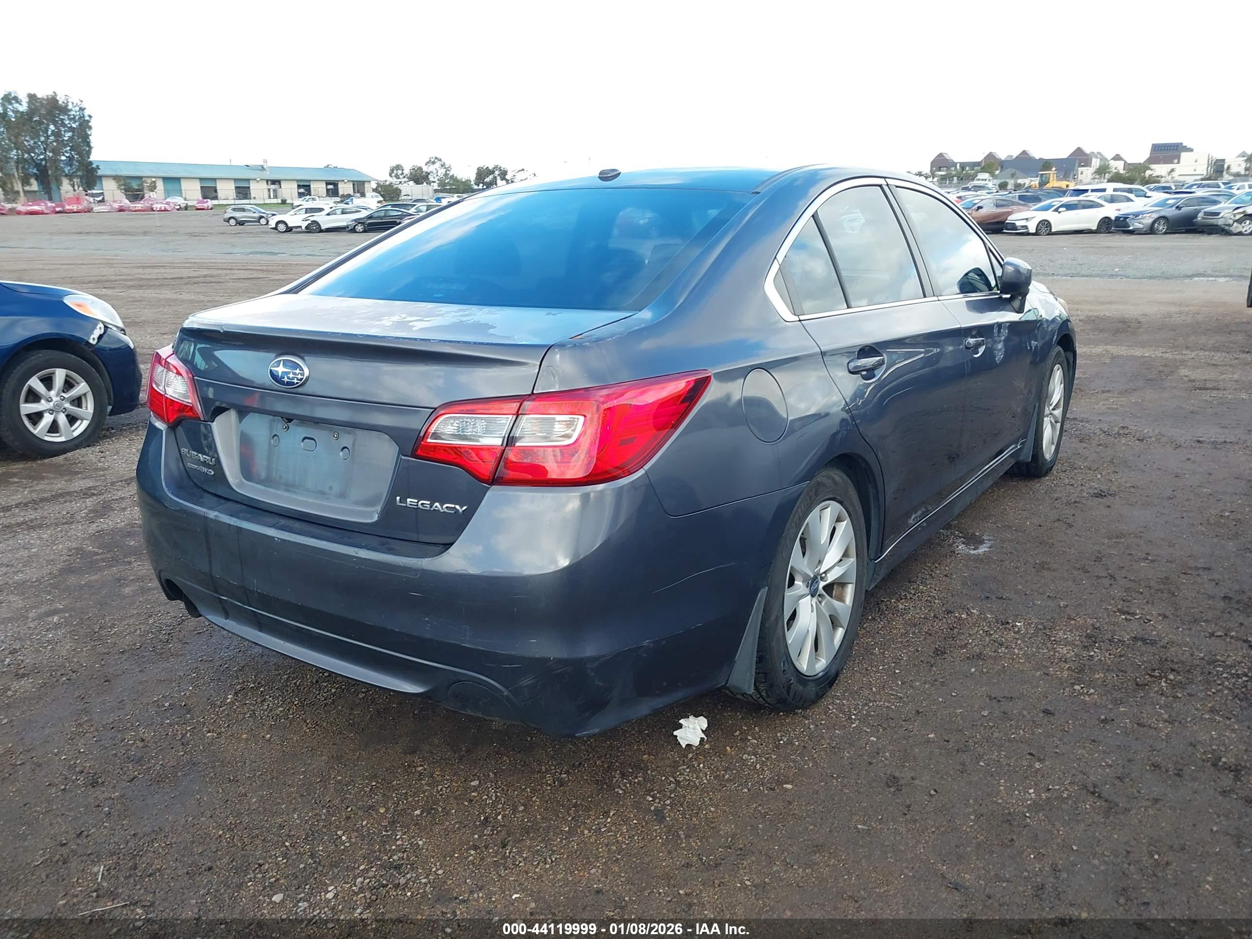 SUBARU LEGACY image 4