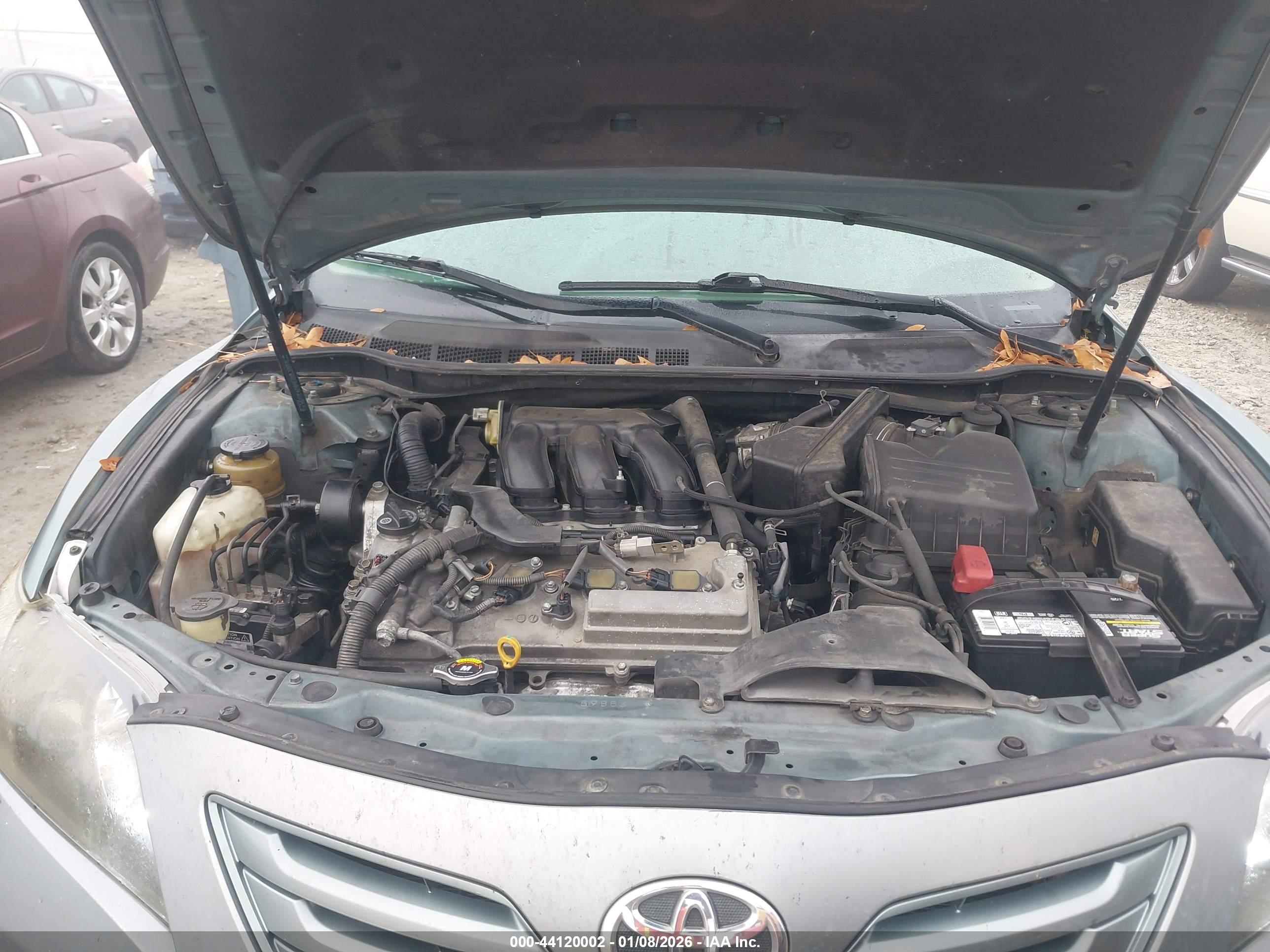 TOYOTA CAMRY image 10