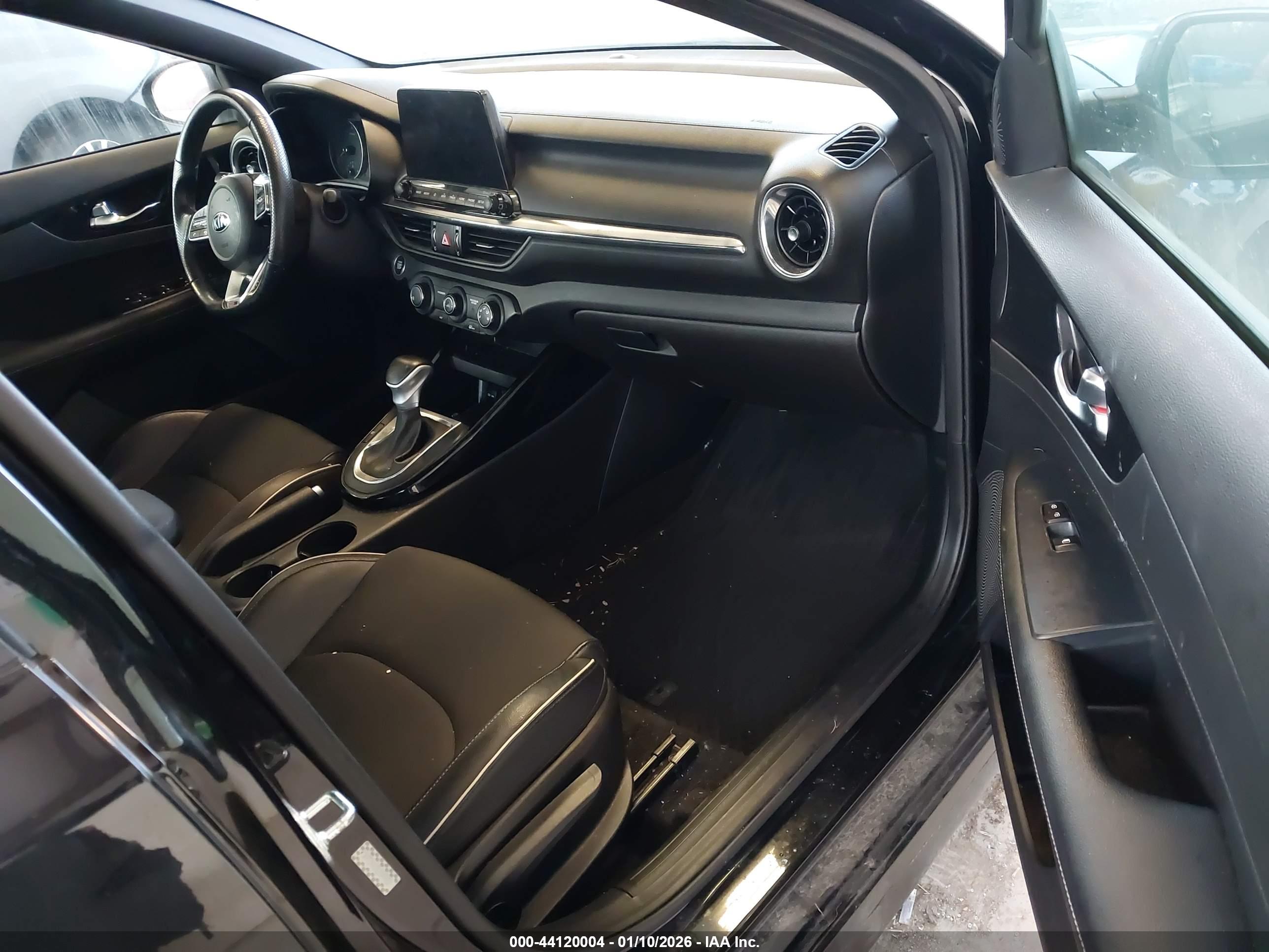KIA FORTE image 5