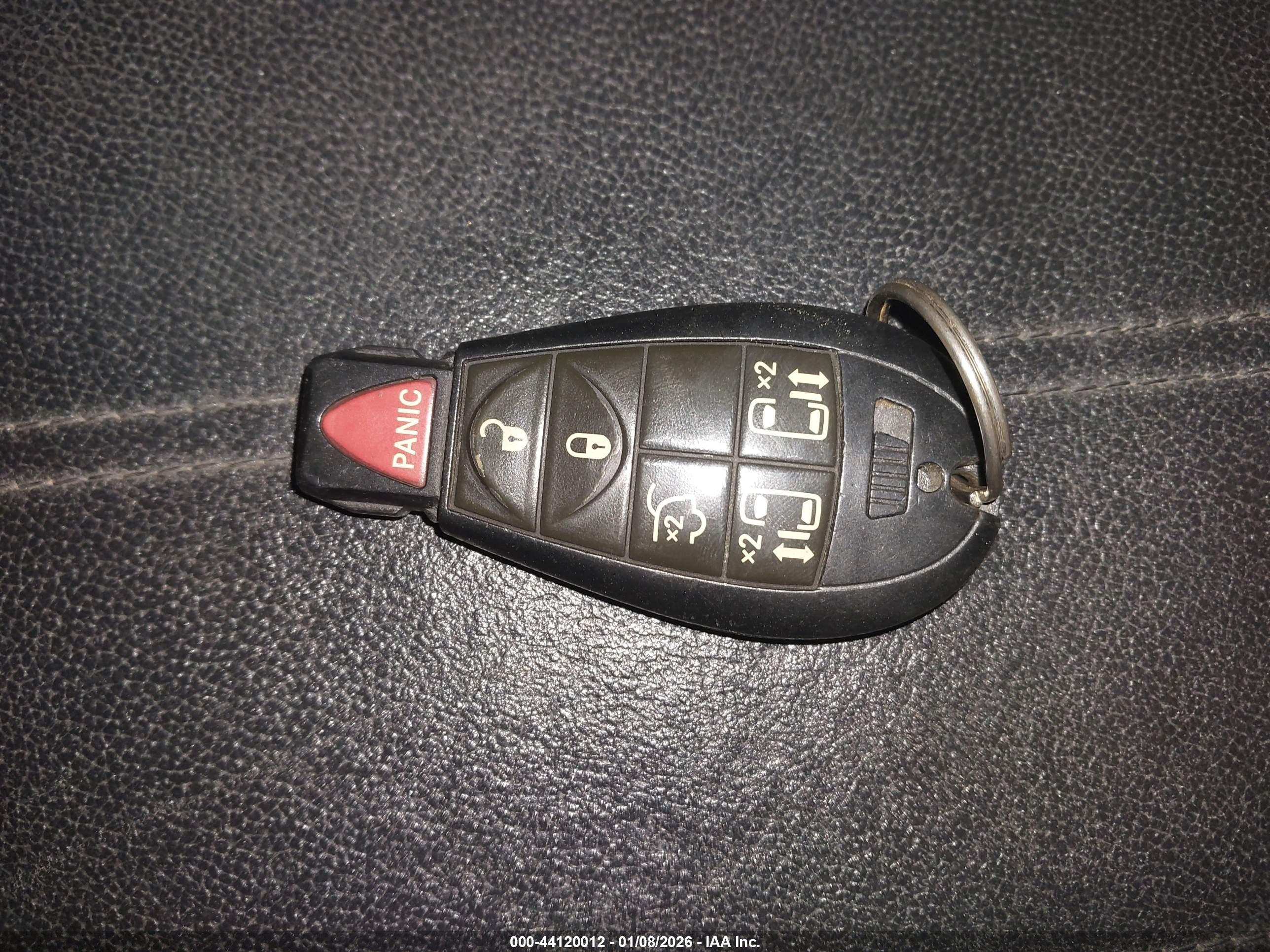 CHRYSLER TOWN image 11