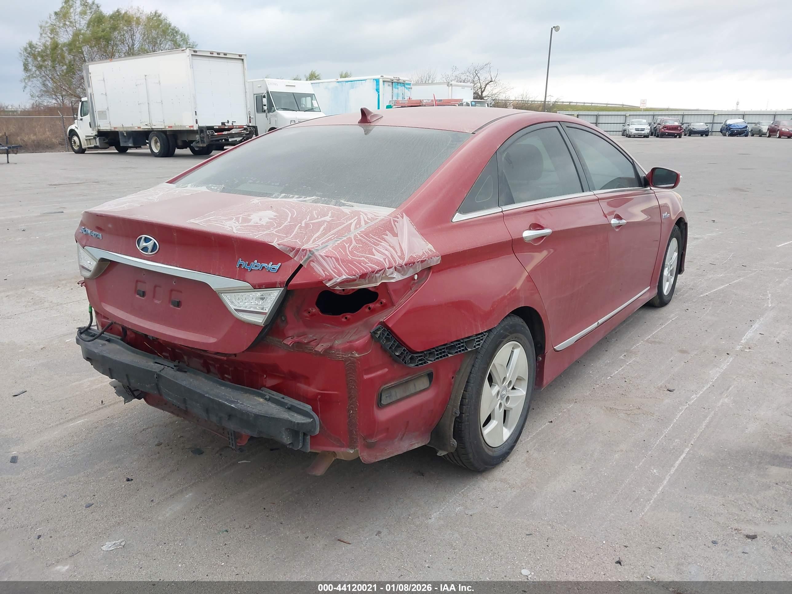 HYUNDAI SONATA image 4