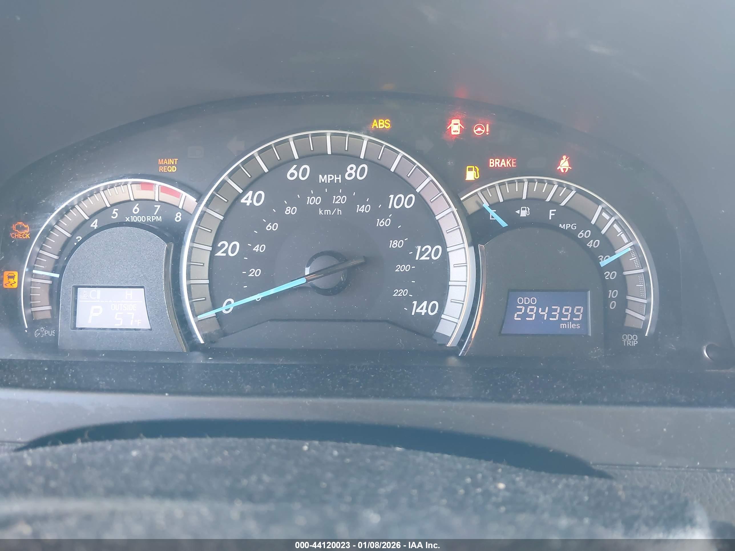 TOYOTA CAMRY image 7