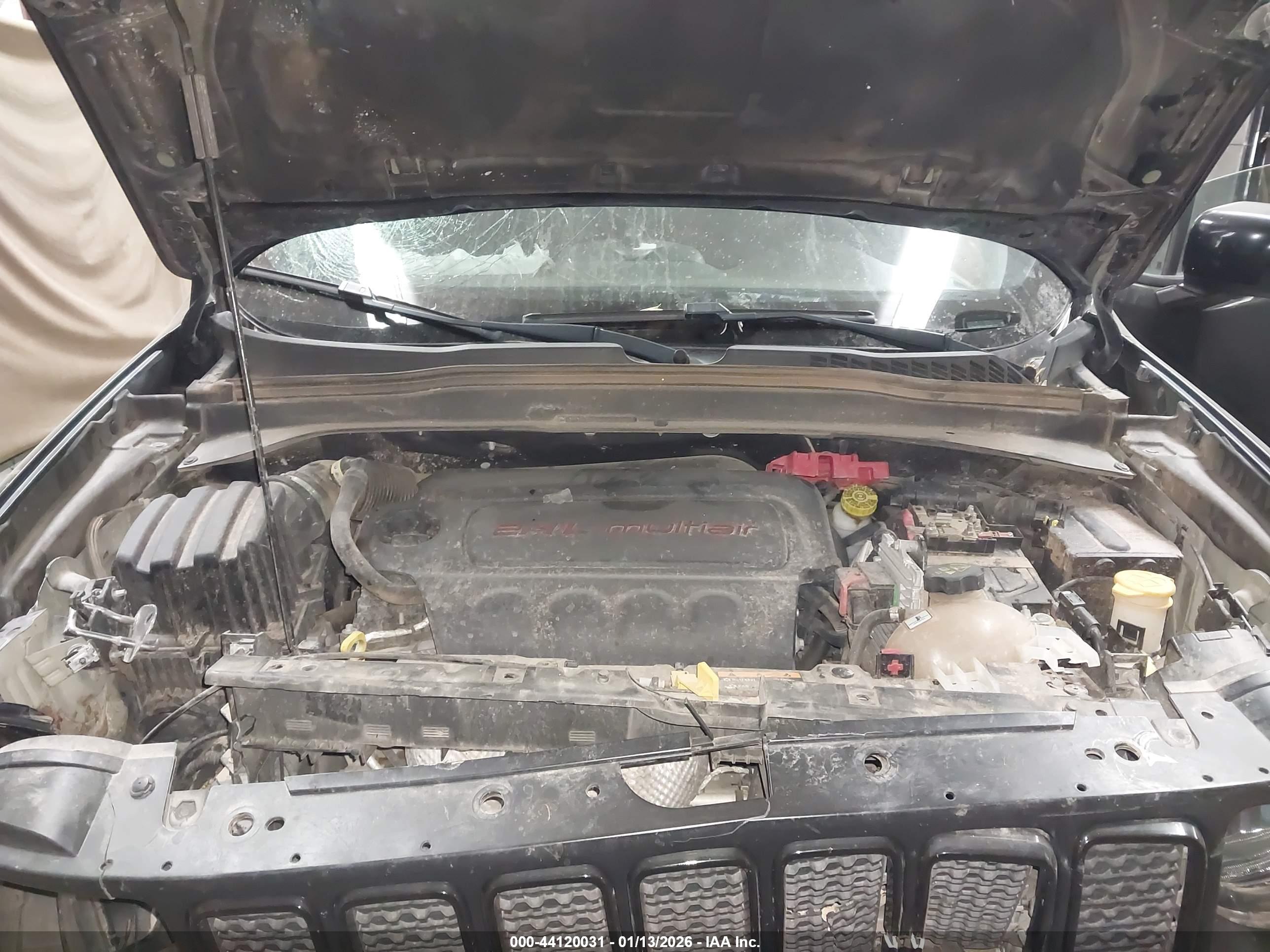 JEEP RENEGADE image 10