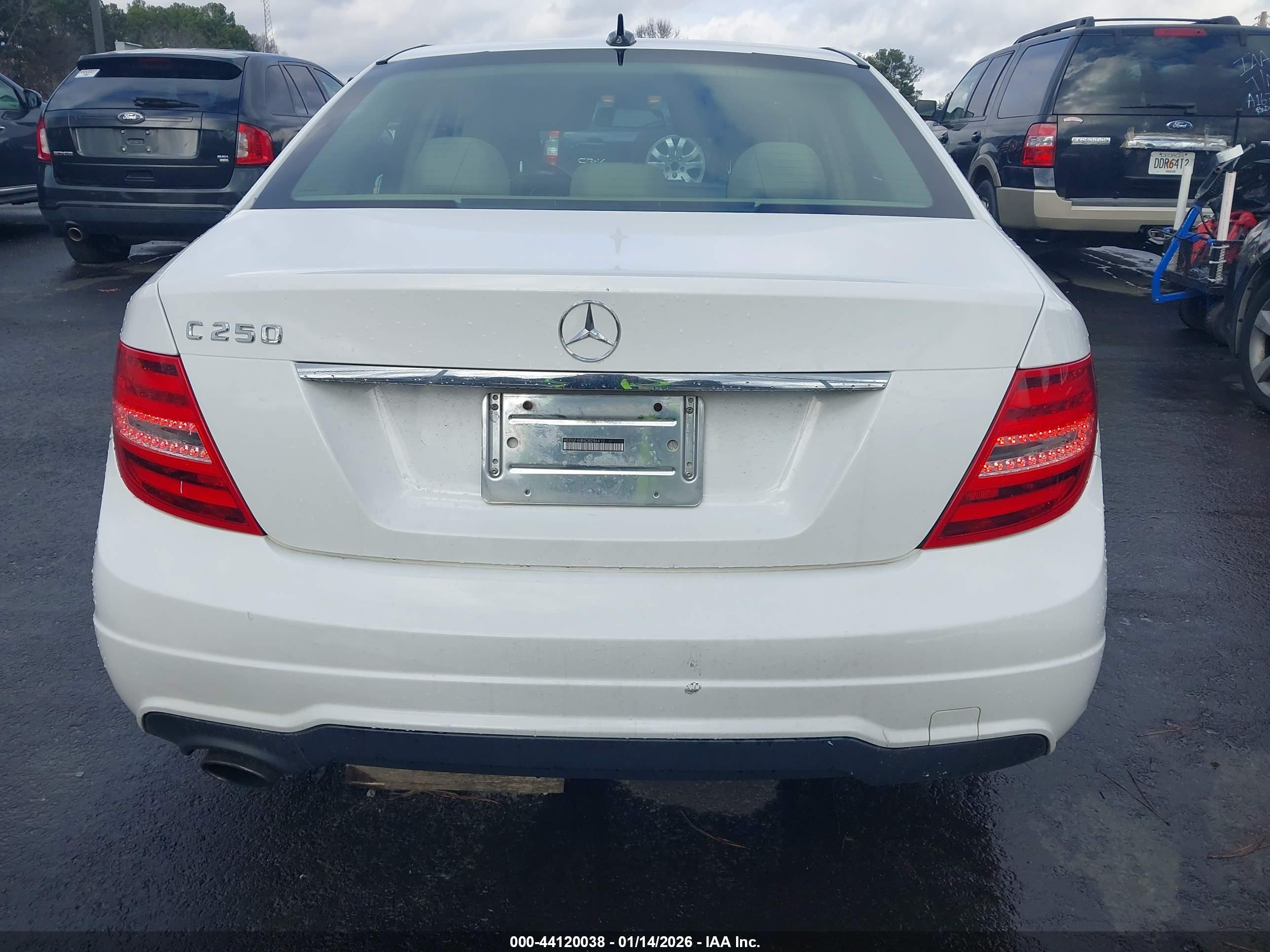 MERCEDES-BENZ C image 6
