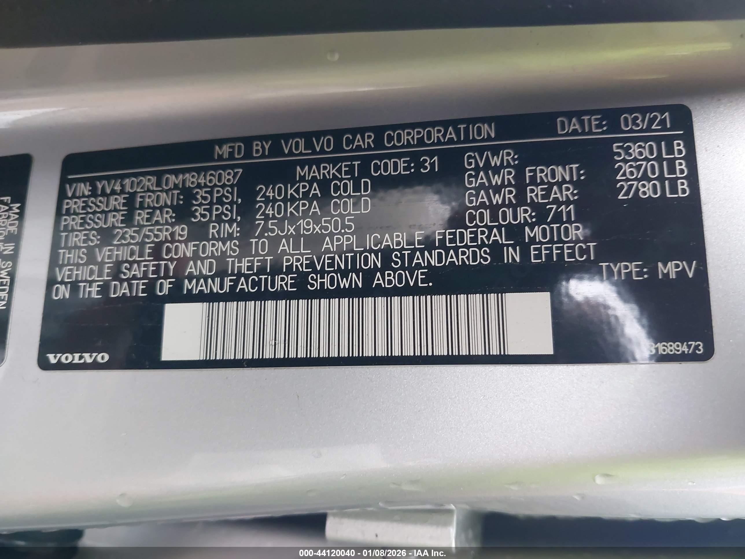 VOLVO XC60 image 9