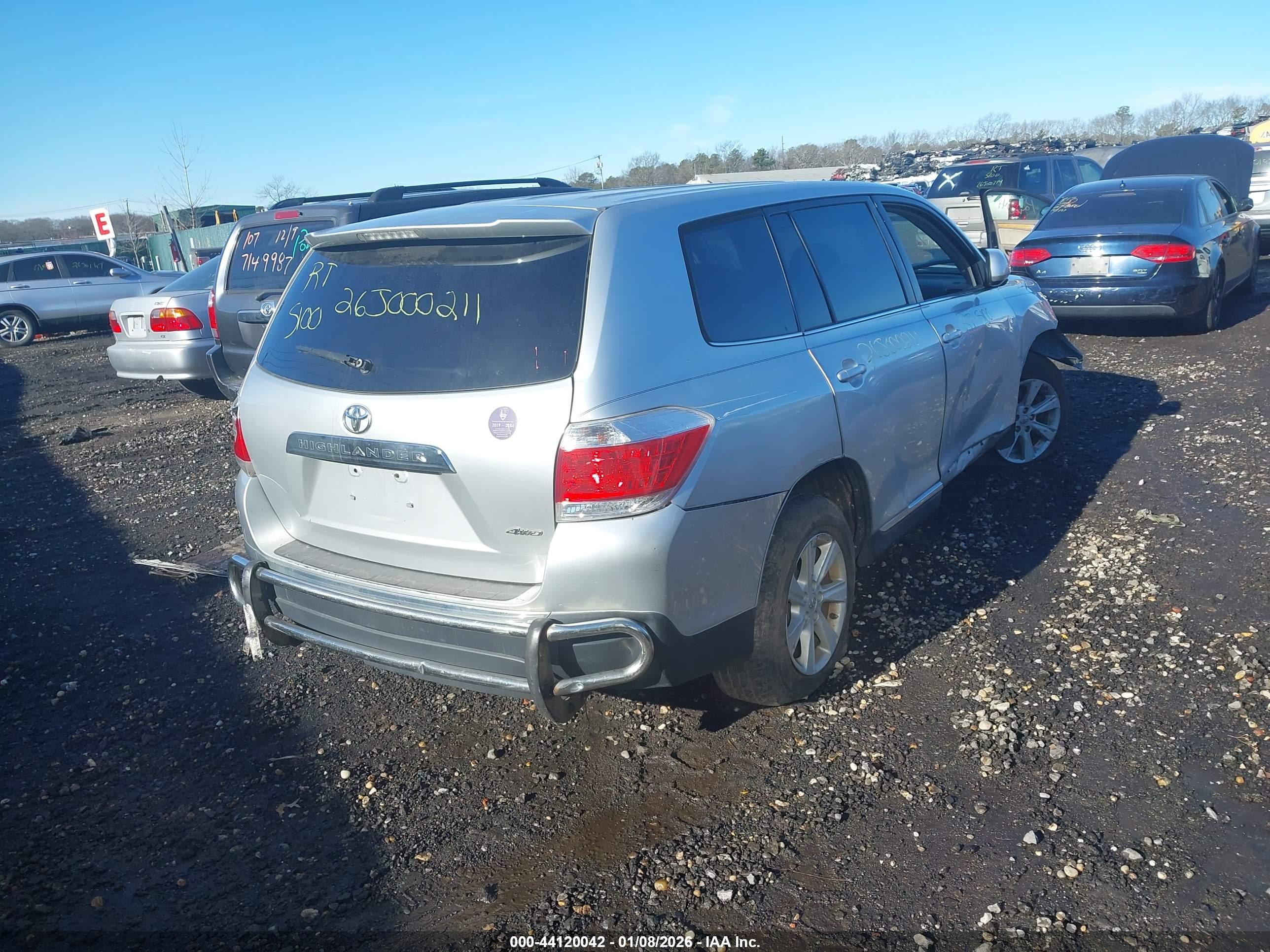 TOYOTA HIGHLANDER image 4