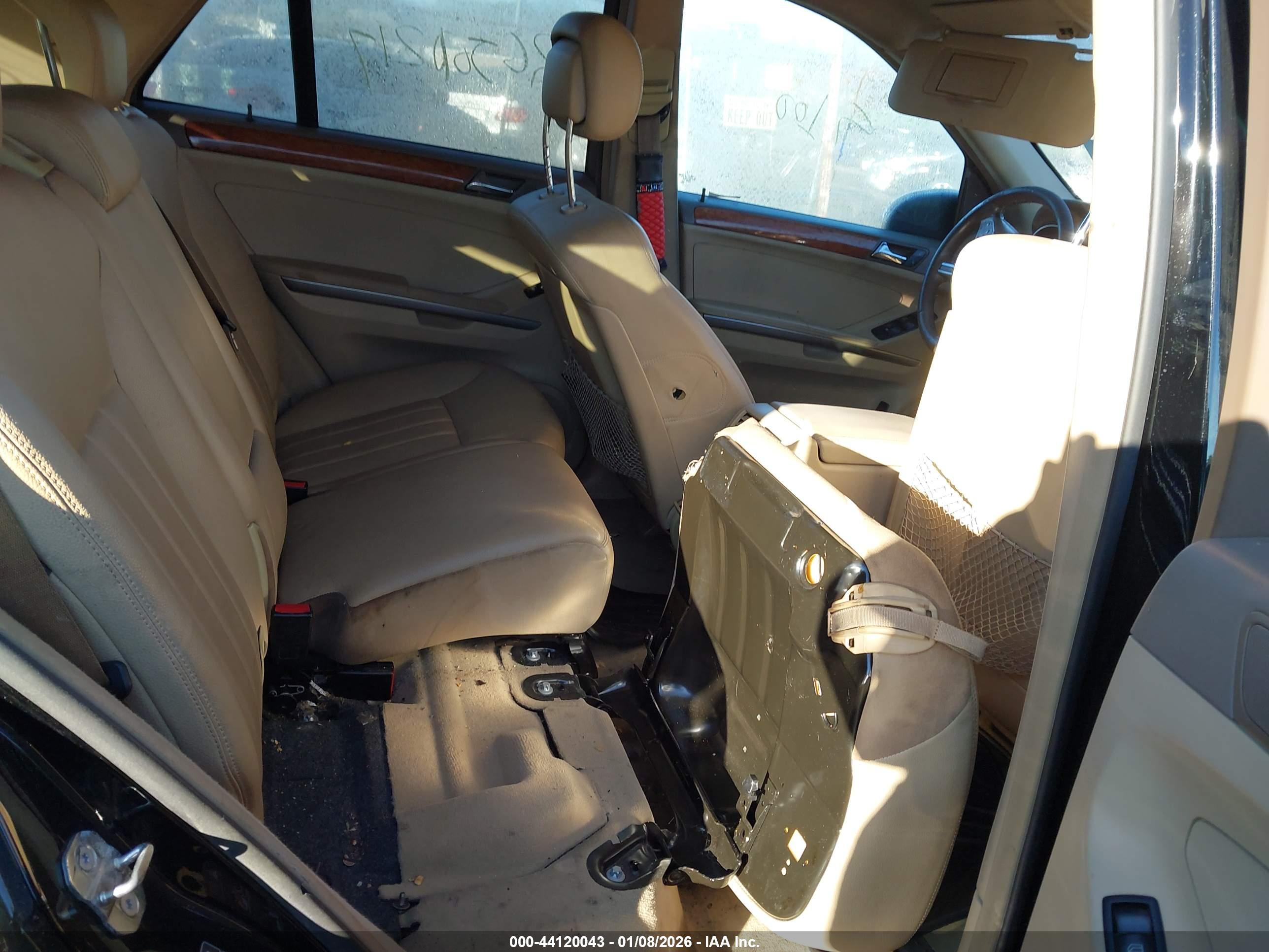 MERCEDES-BENZ ML image 8