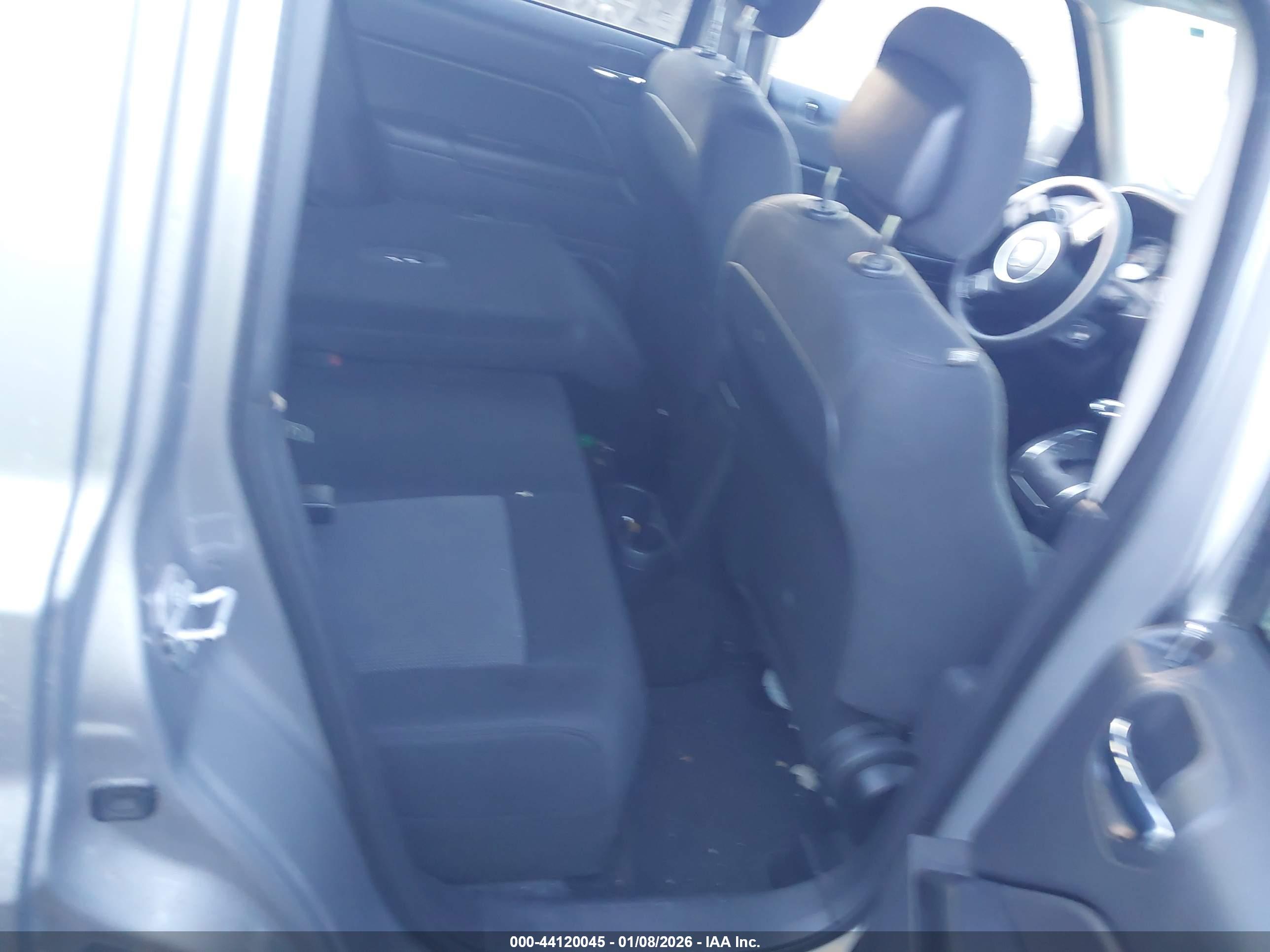 JEEP PATRIOT image 8