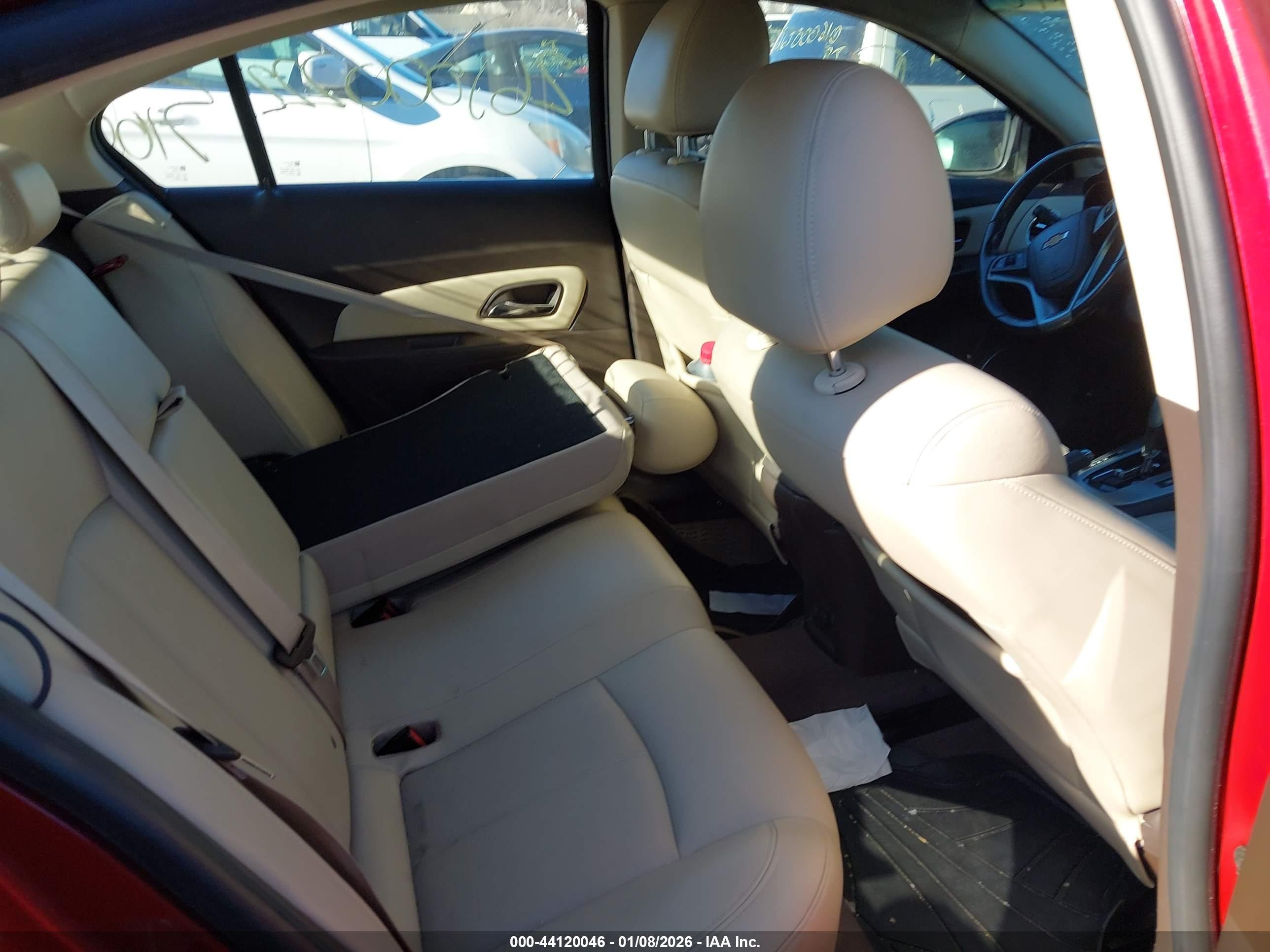 CHEVROLET CRUZE image 8
