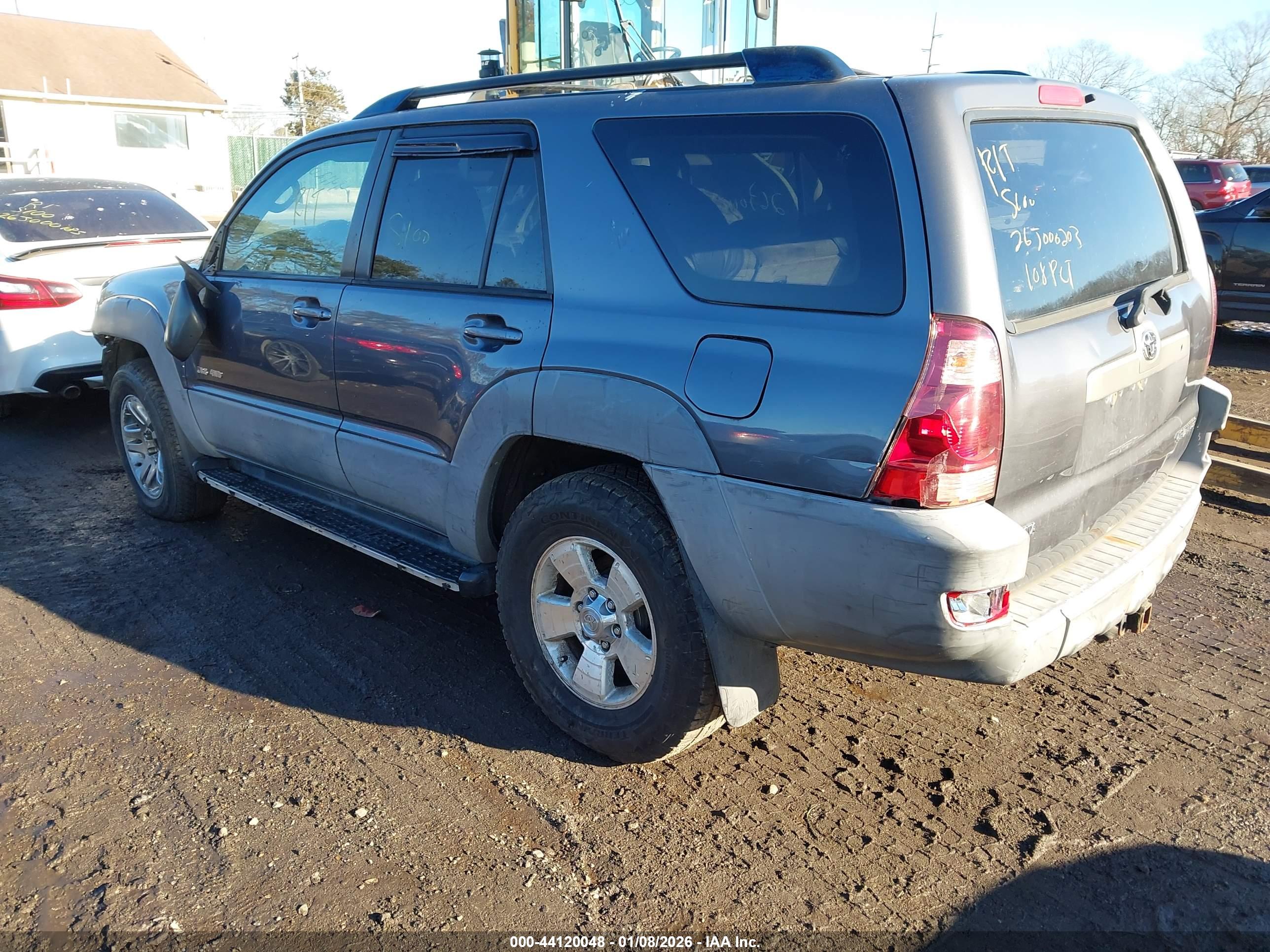 TOYOTA 4RUNNER image 3