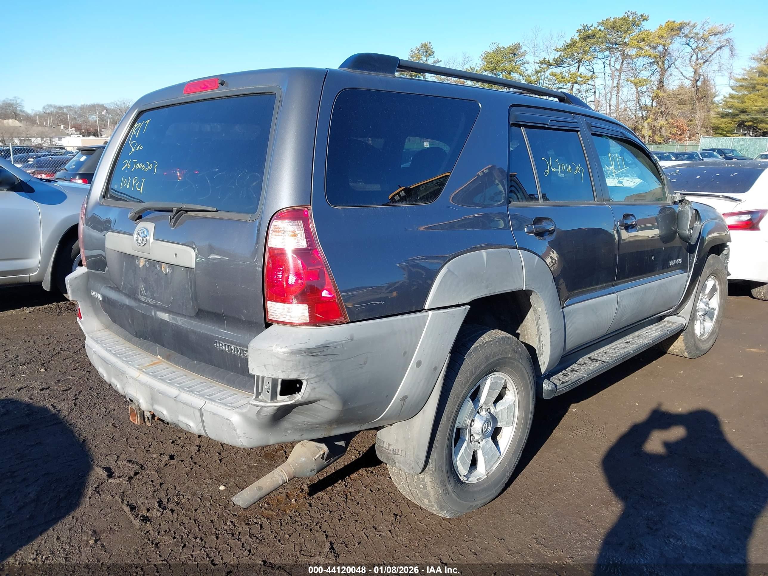 TOYOTA 4RUNNER image 4