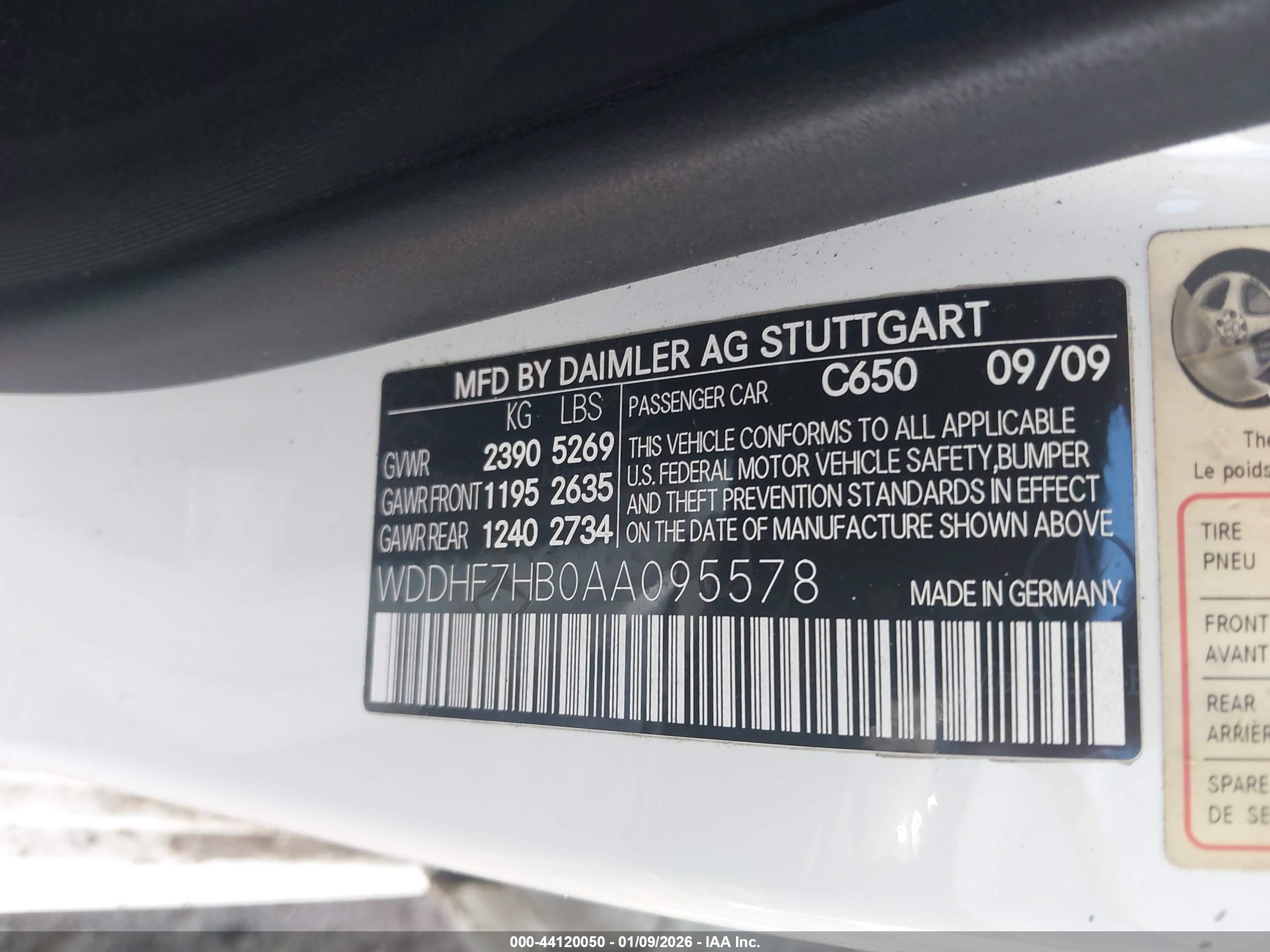 MERCEDES-BENZ E image 9