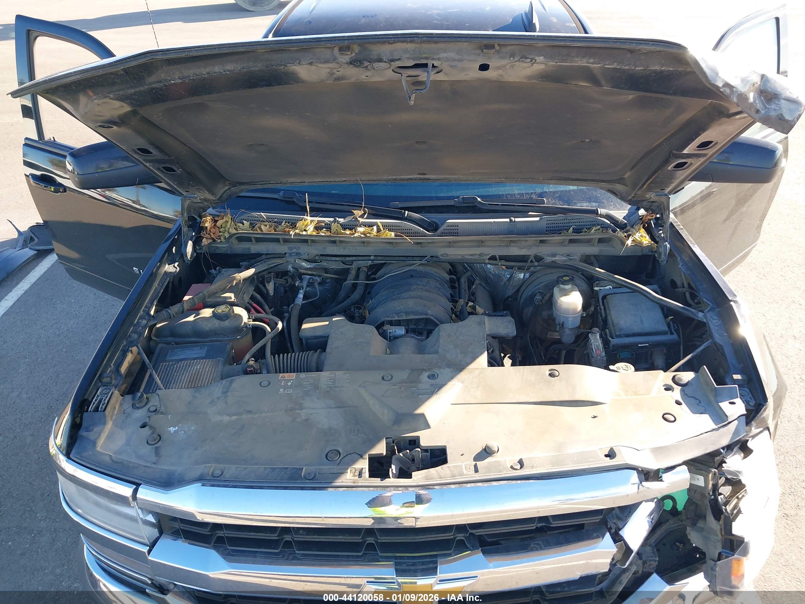 CHEVROLET SILVERADO image 10