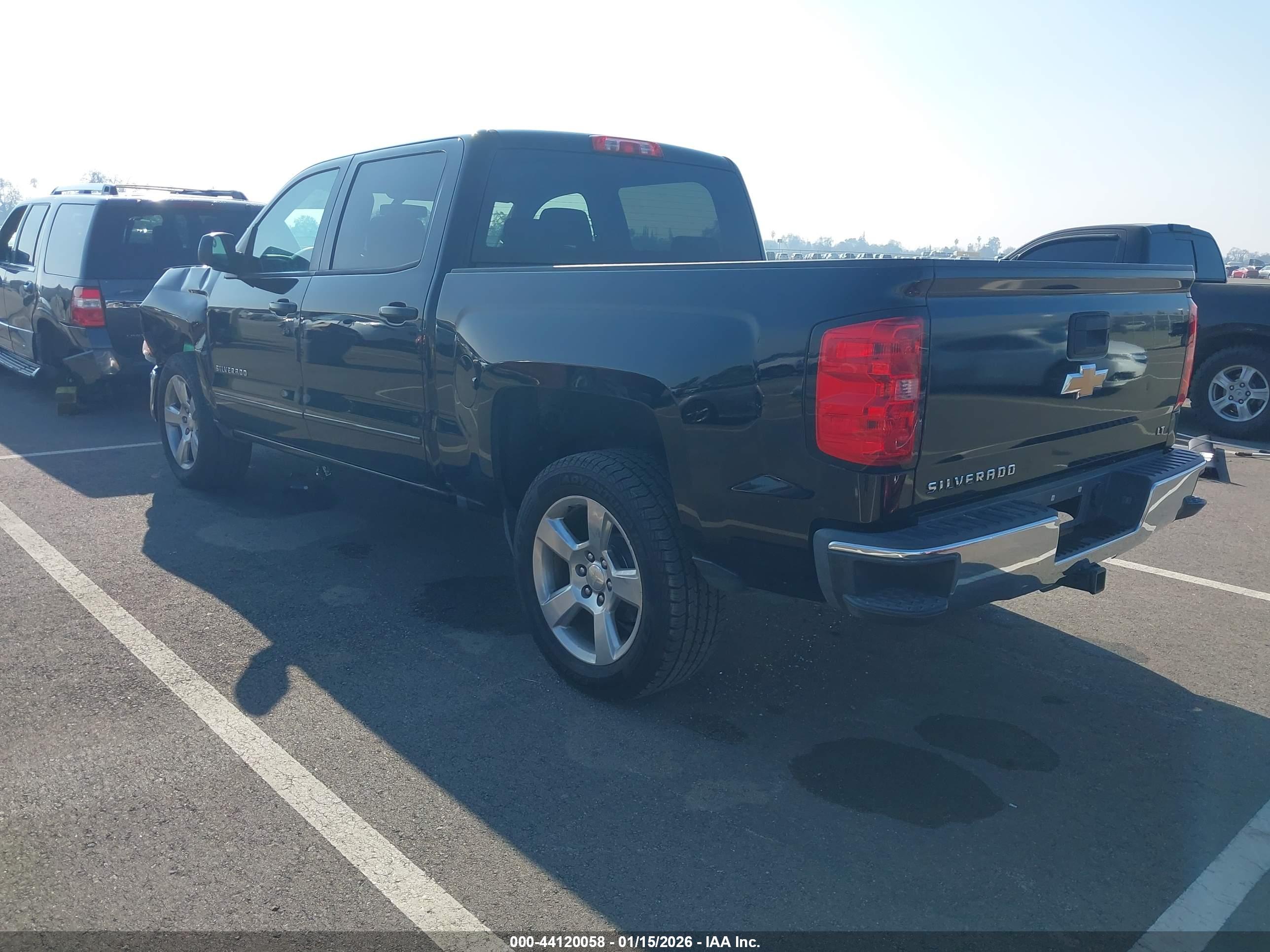 CHEVROLET SILVERADO image 3