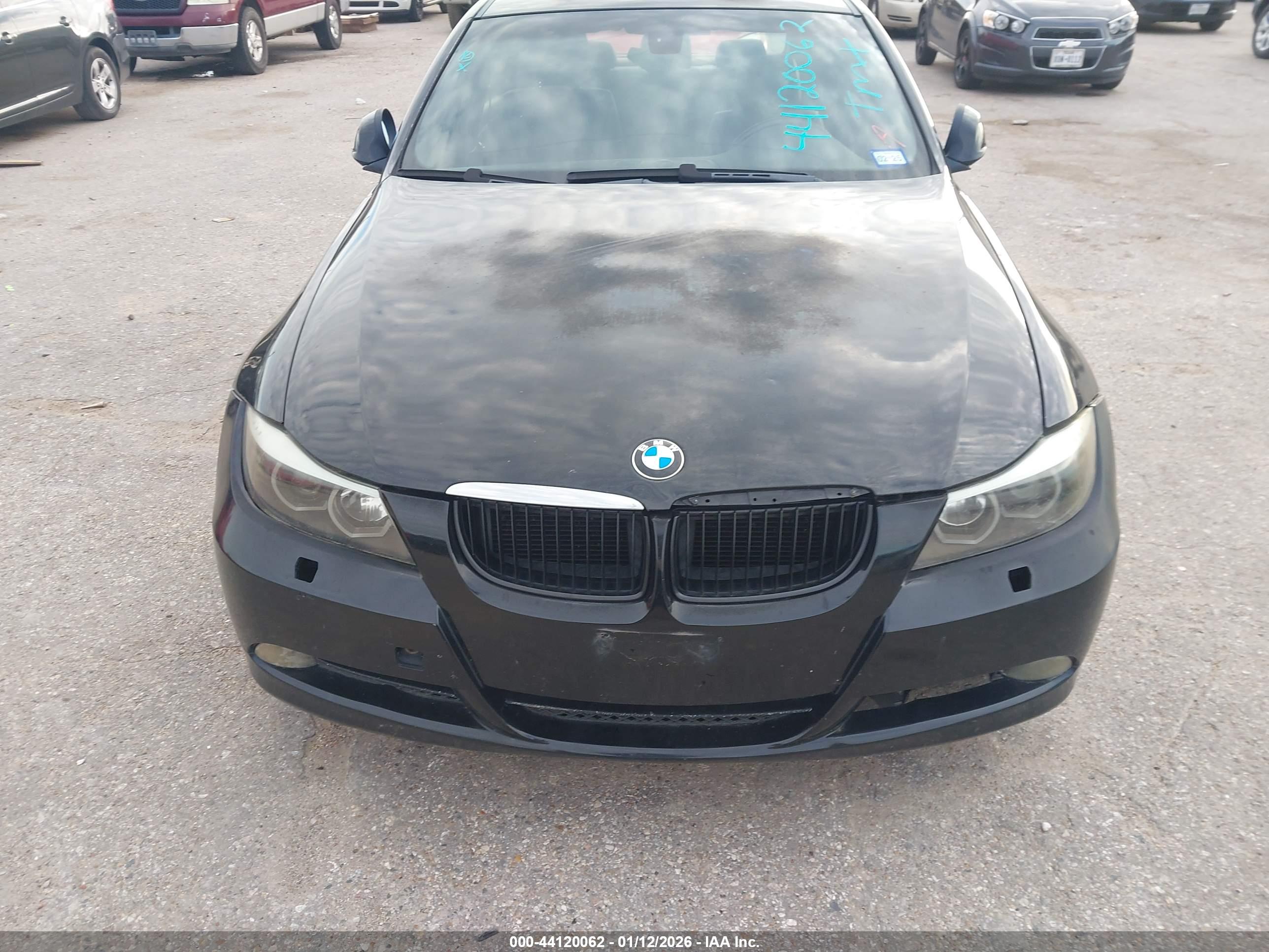 BMW 328I image 6
