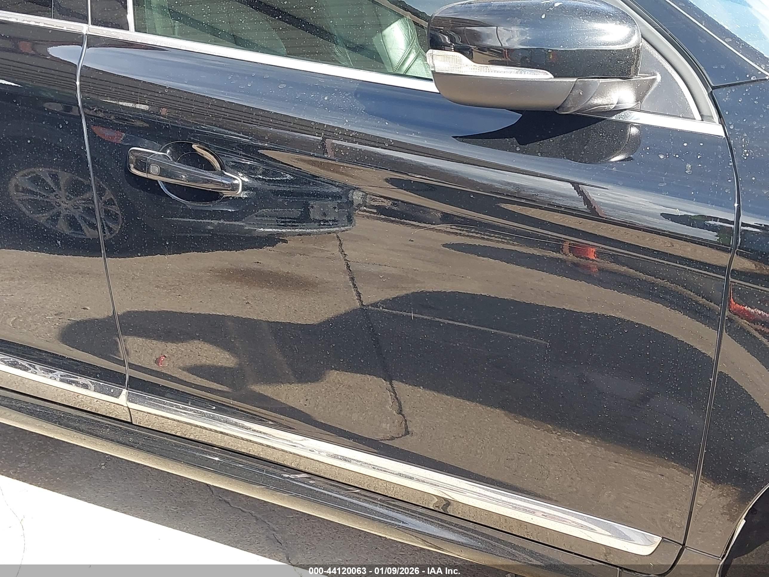 VOLVO XC60 image 6