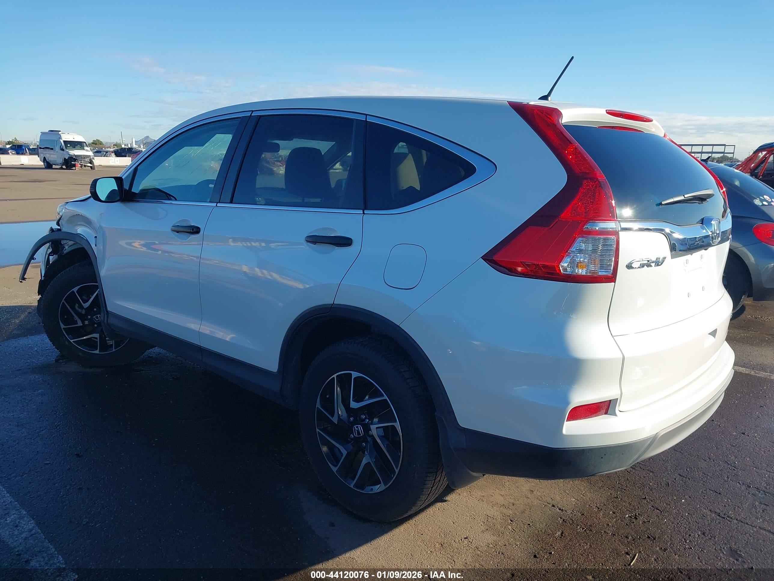HONDA CR-V image 3