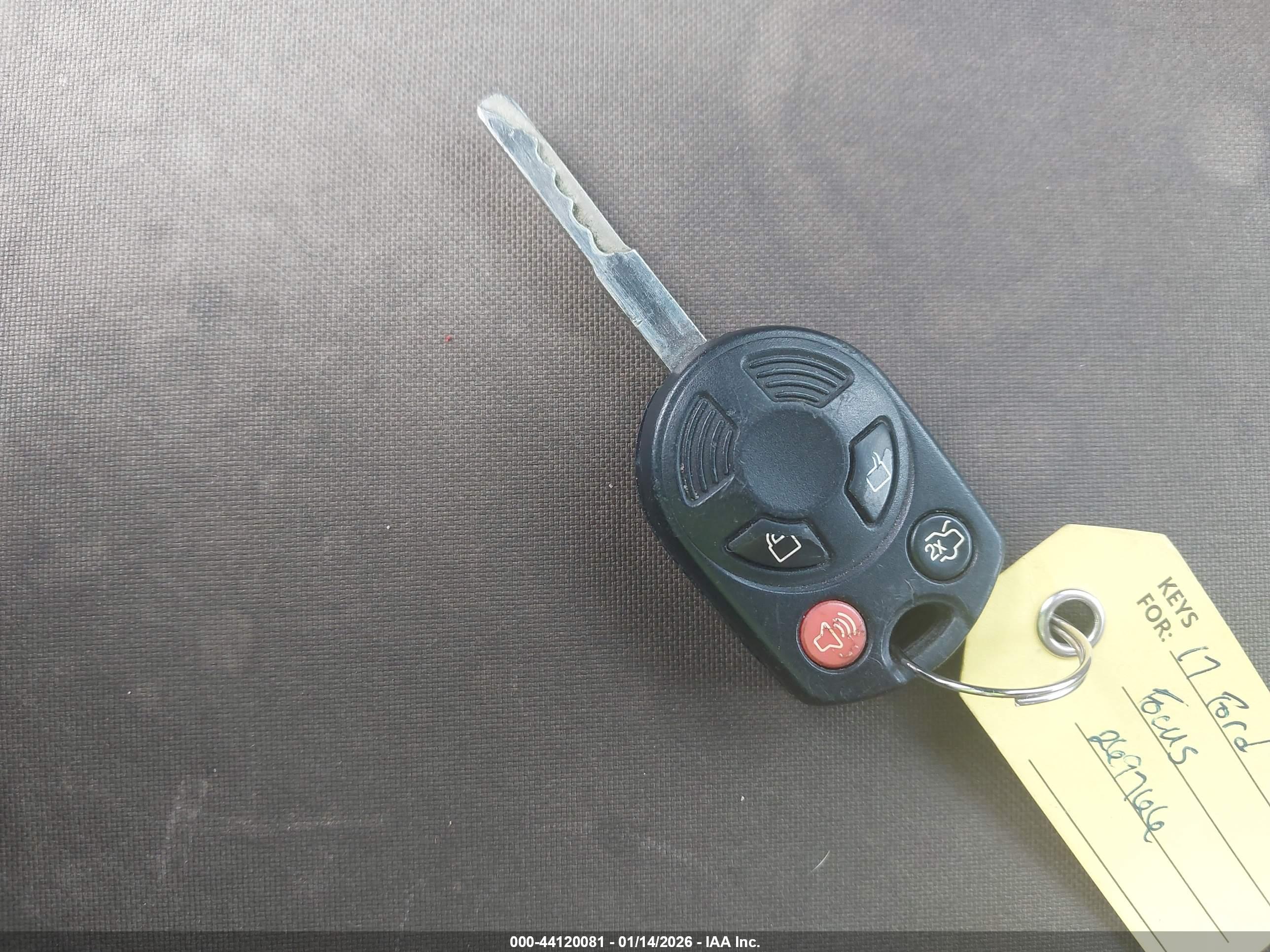 FORD FOCUS image 11